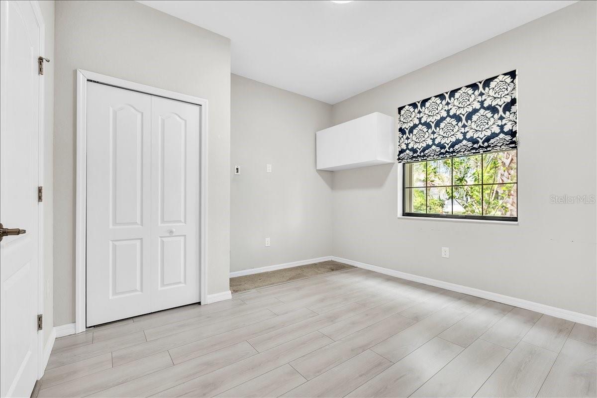 Image 29 of 49 For 9829 Hilltop Drive