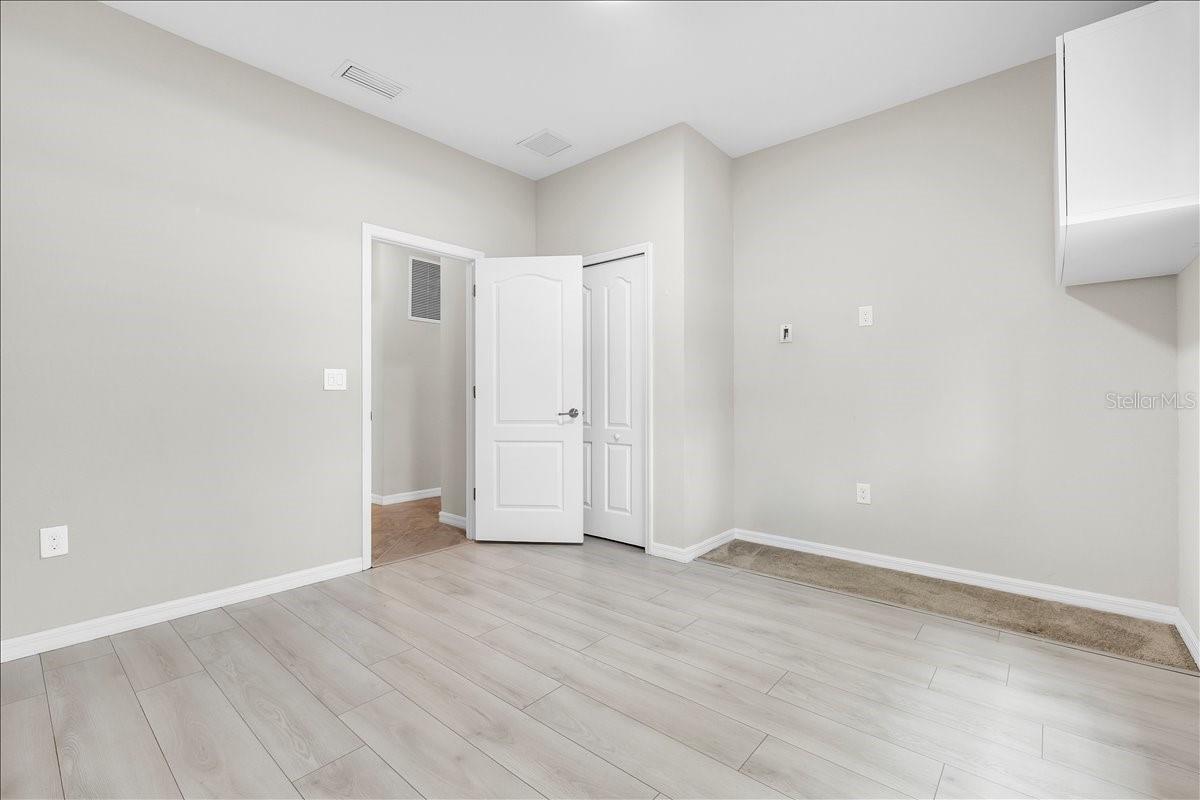 Image 30 of 49 For 9829 Hilltop Drive