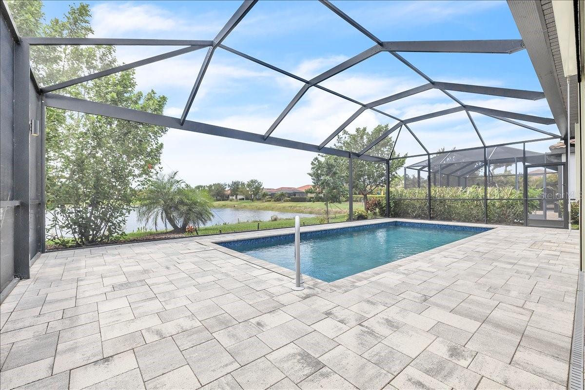 Image 32 of 49 For 9829 Hilltop Drive