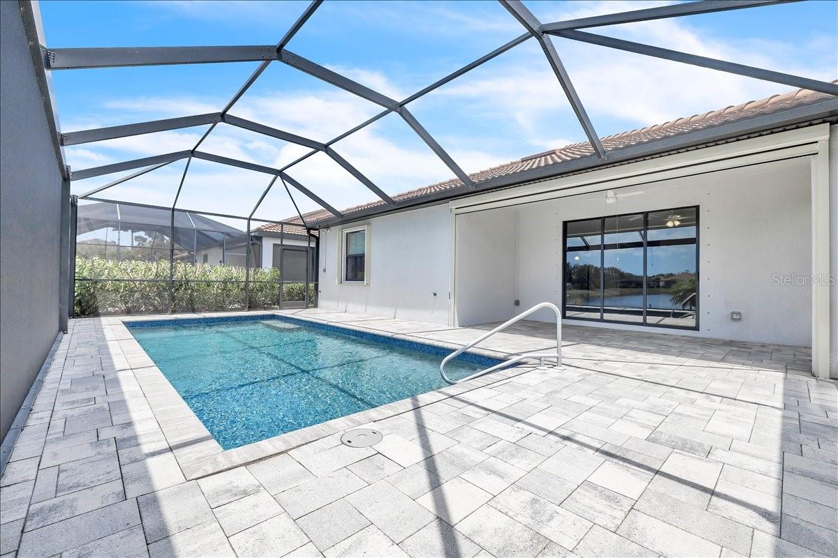 Image 33 of 49 For 9829 Hilltop Drive