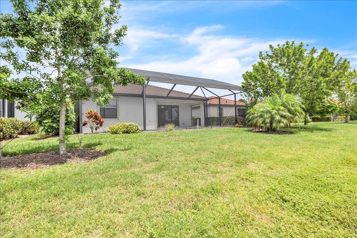 Image 37 of 49 For 9829 Hilltop Drive
