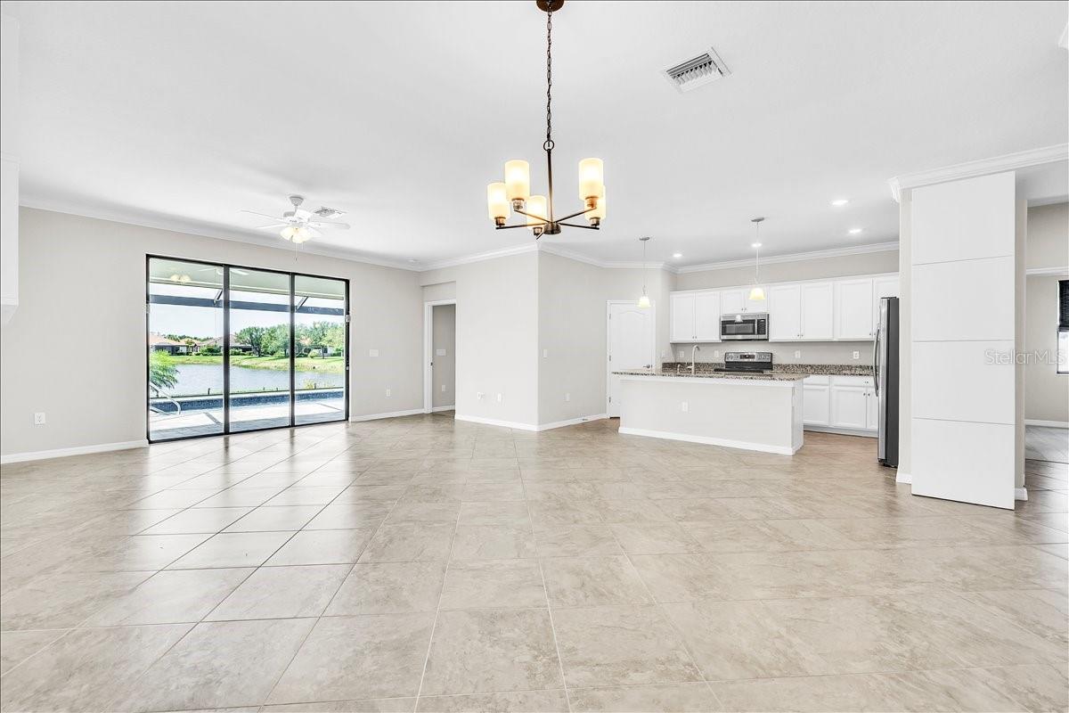 Image 5 of 49 For 9829 Hilltop Drive