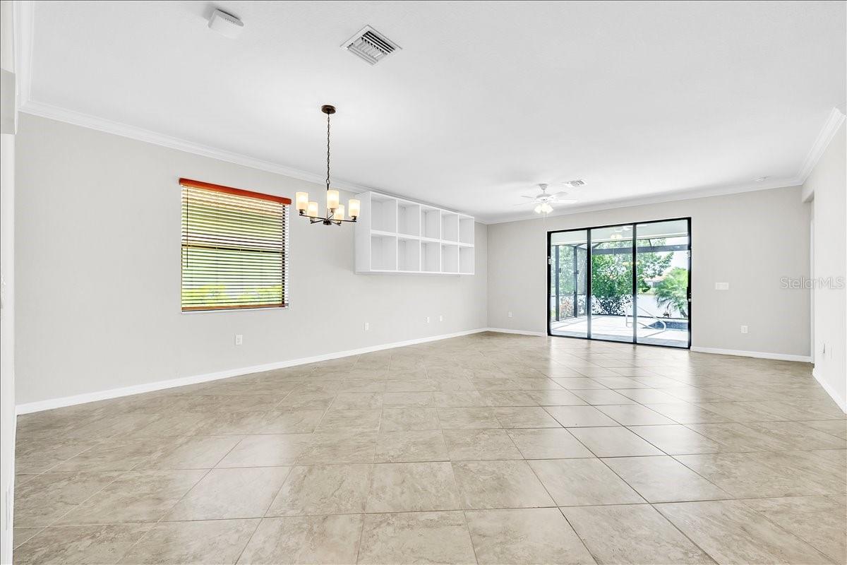 Image 6 of 49 For 9829 Hilltop Drive