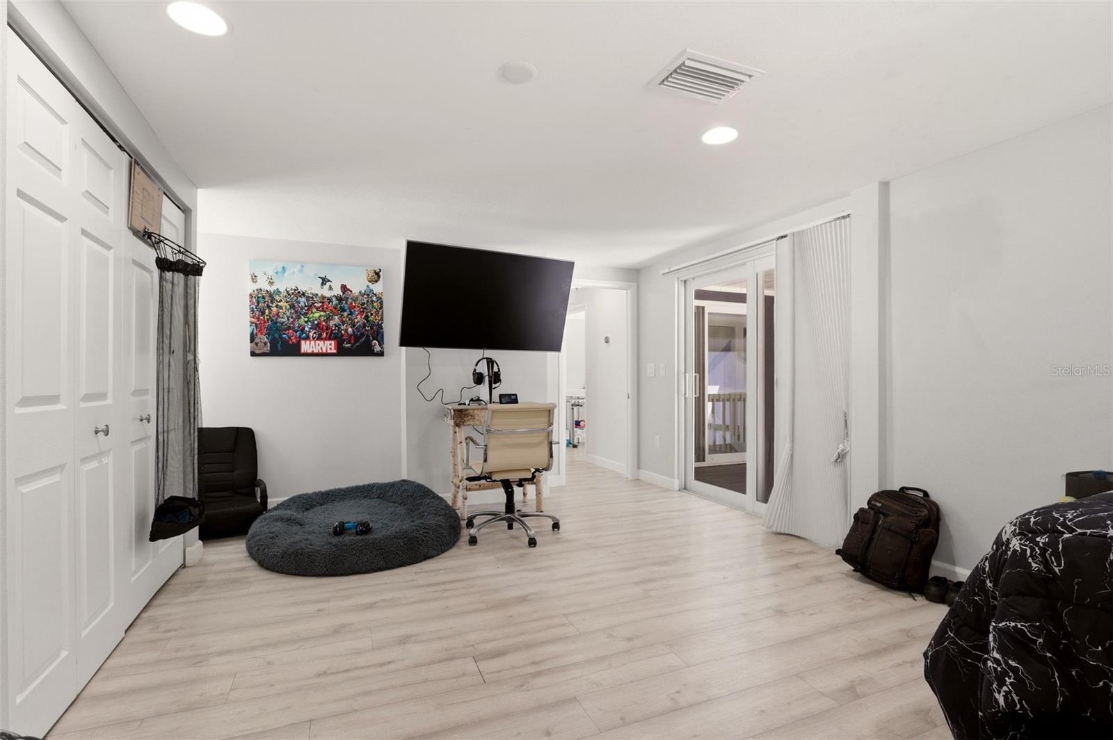 Image 37 of 68 For 765 Siesta Key Circle