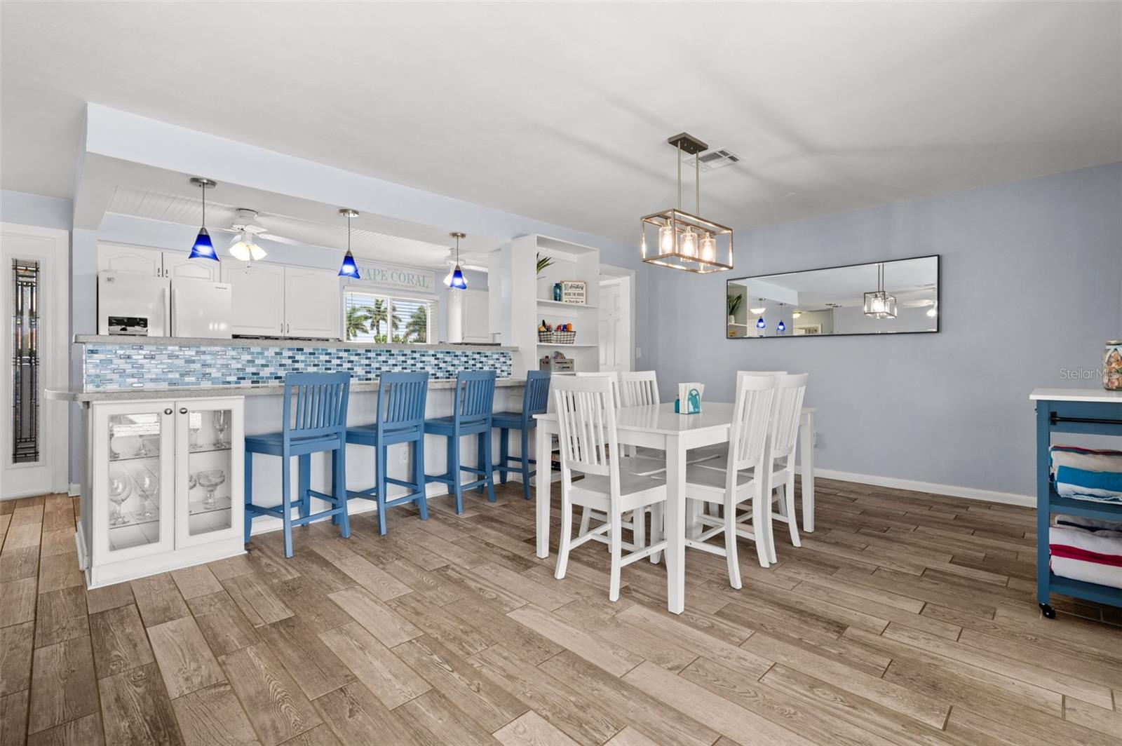 Image 14 of 46 For 3014 17th Avenue