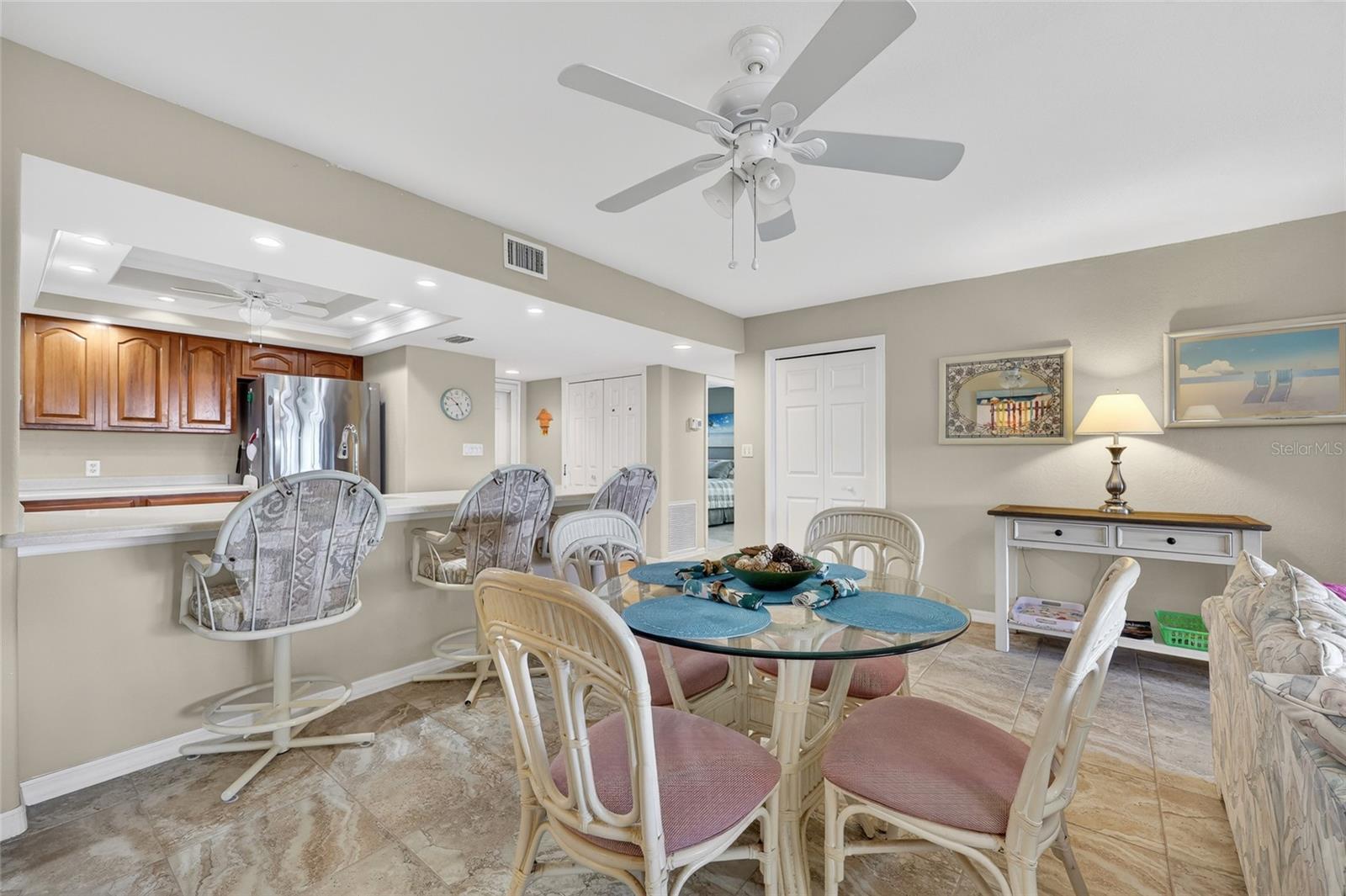 Image 10 of 60 For 601 Shreve Street 51c