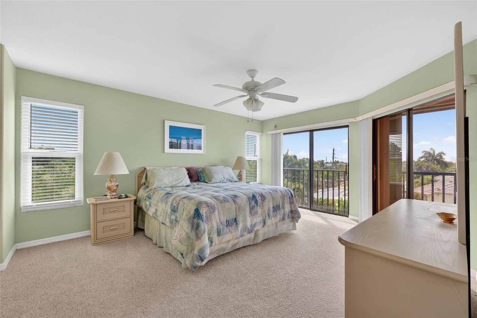 Image 18 of 60 For 601 Shreve Street 51c