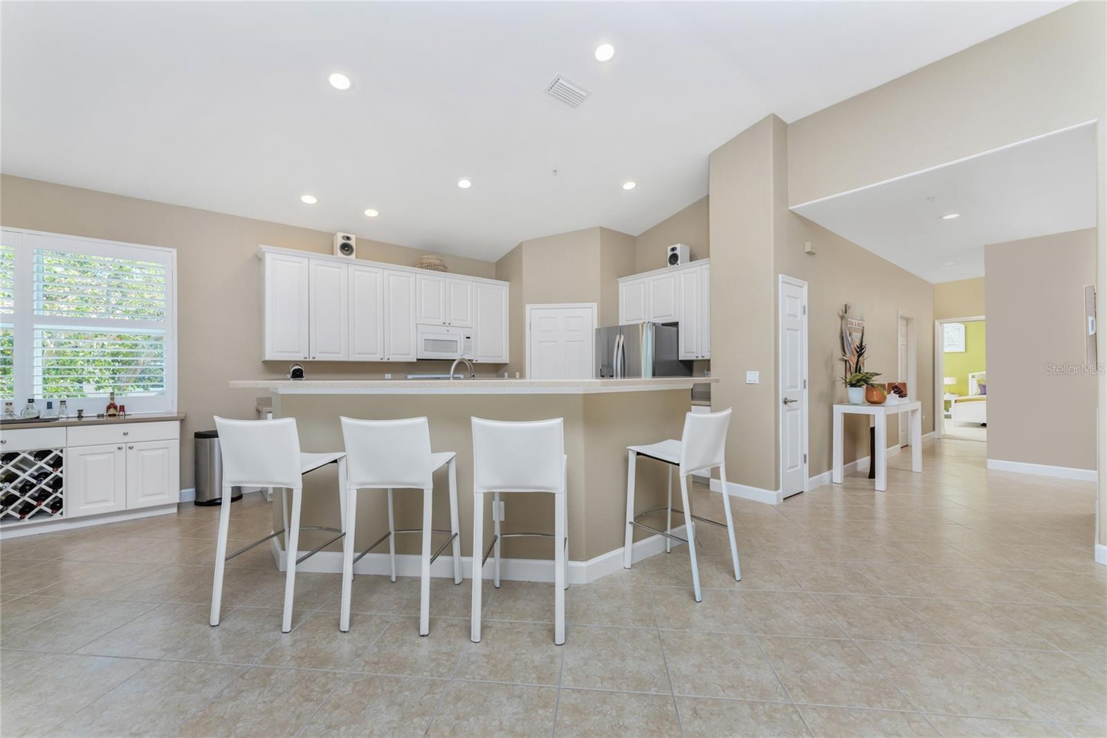 Image 14 of 69 For 3316 Sunset Key Cir  D