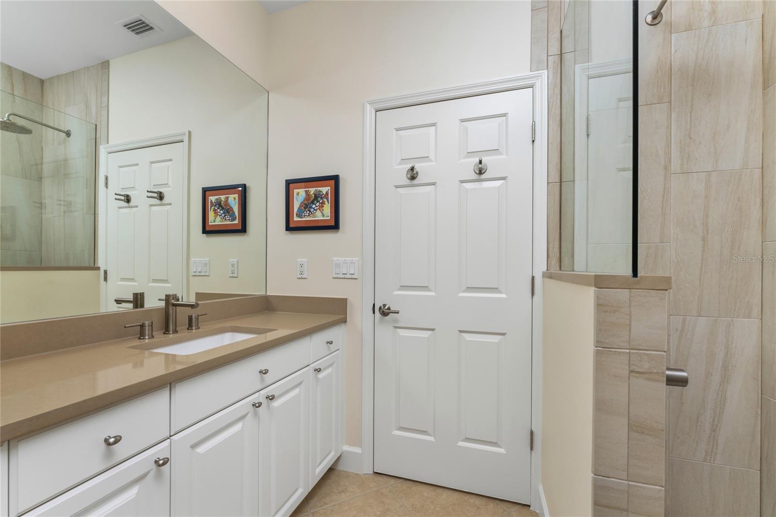 Image 29 of 69 For 3316 Sunset Key Cir  D