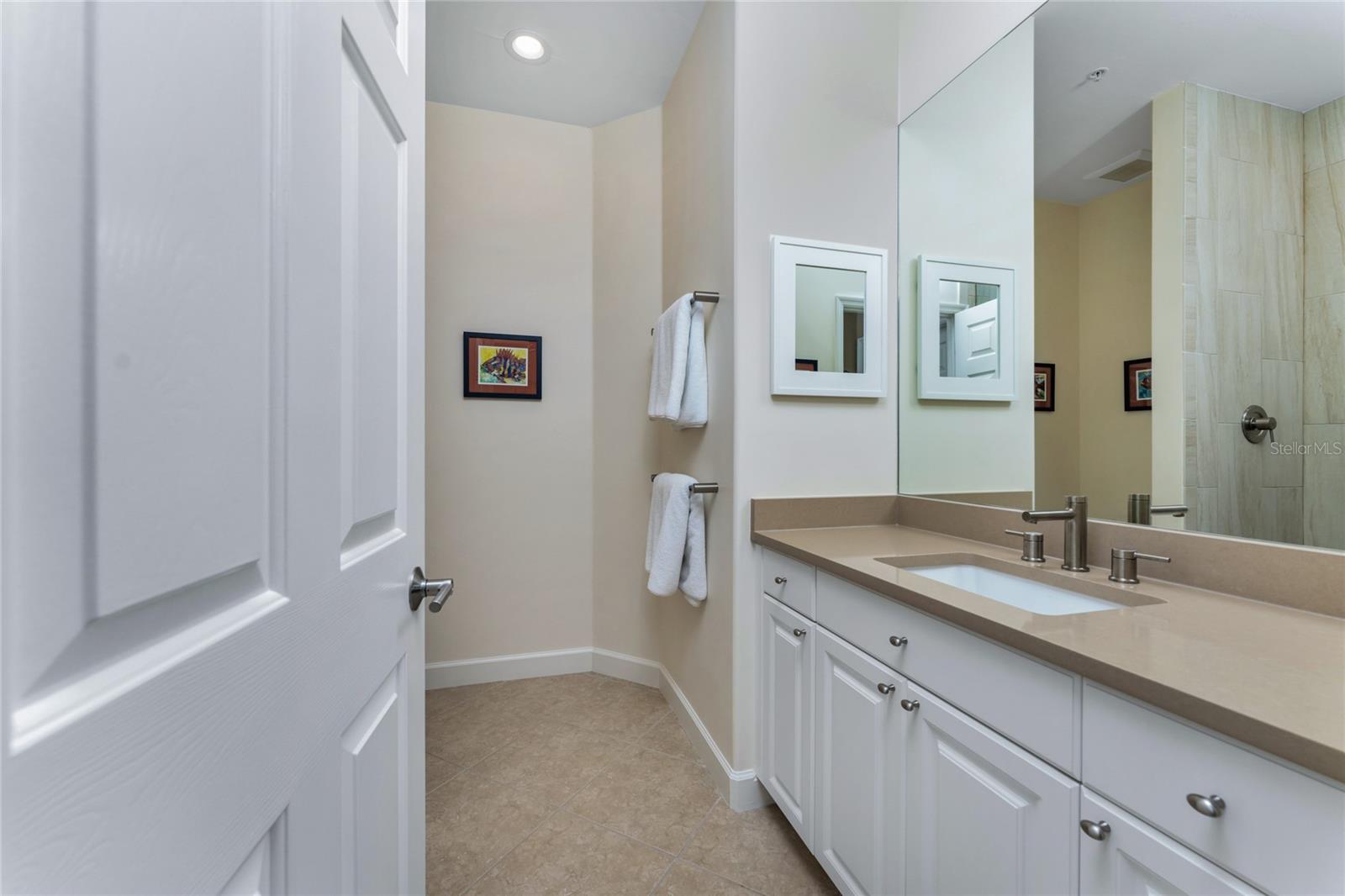 Image 30 of 69 For 3316 Sunset Key Cir  D