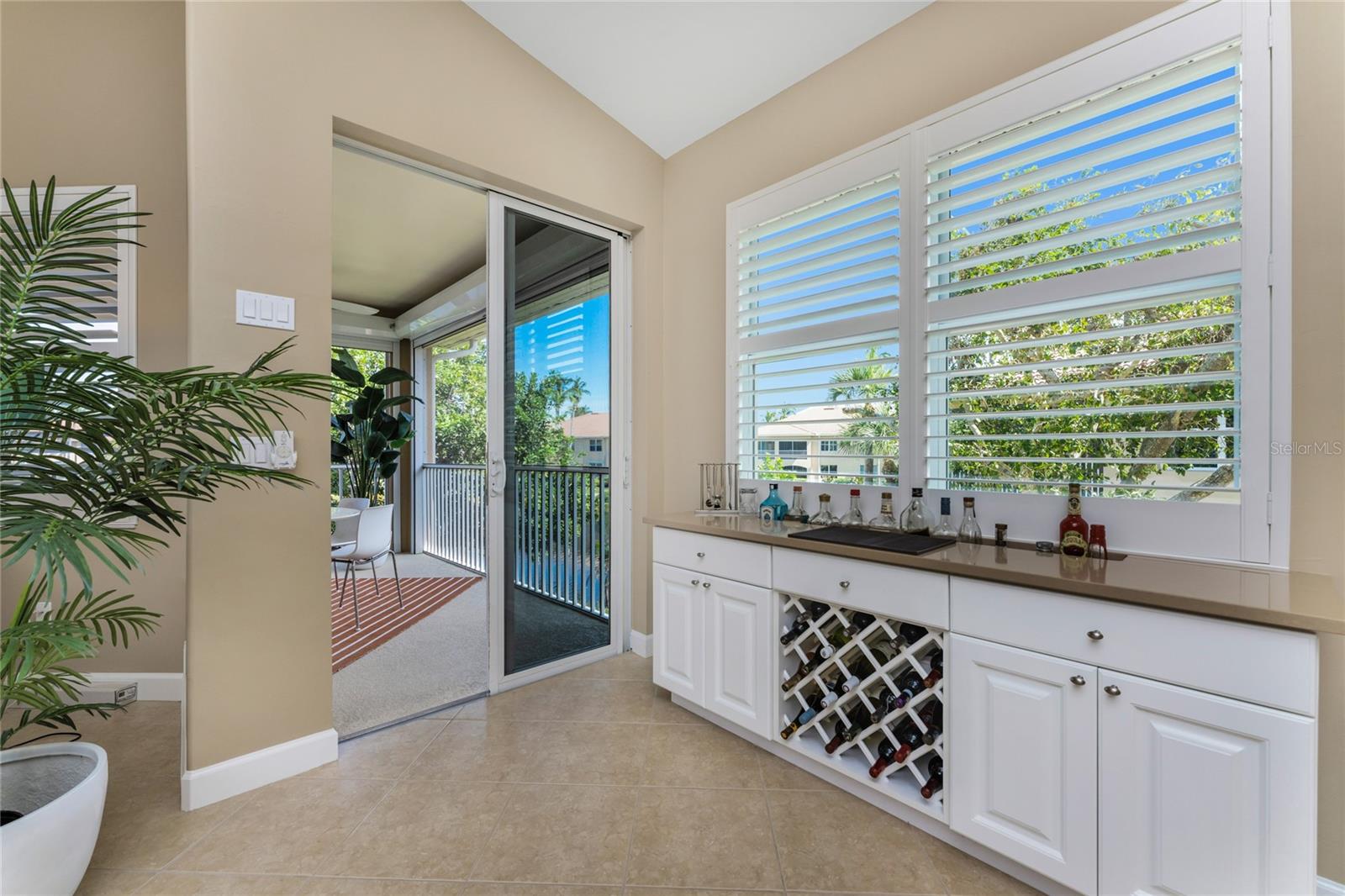 Image 7 of 69 For 3316 Sunset Key Cir  D