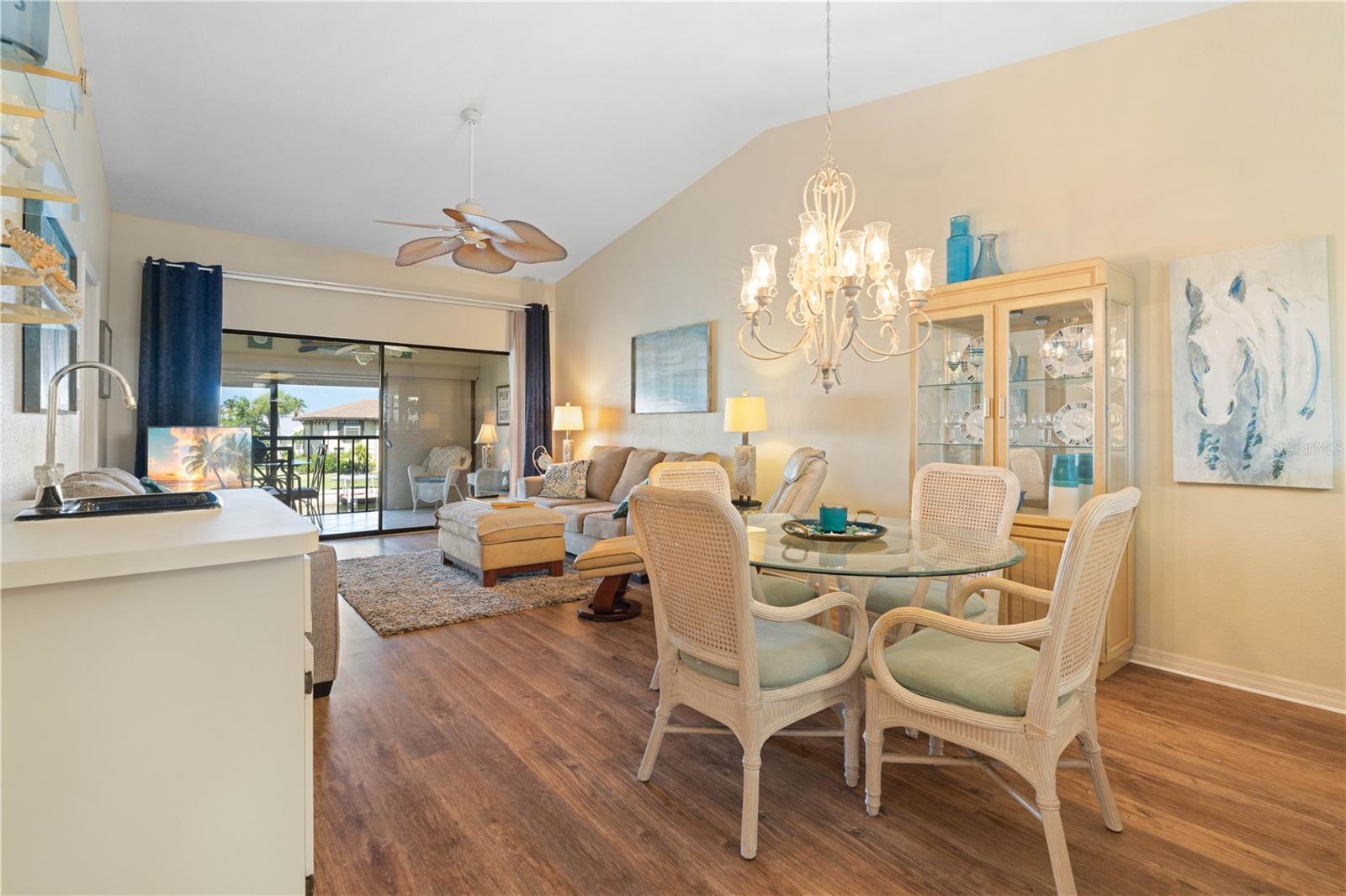 Image 22 of 55 For 273 Coldeway Drive D10