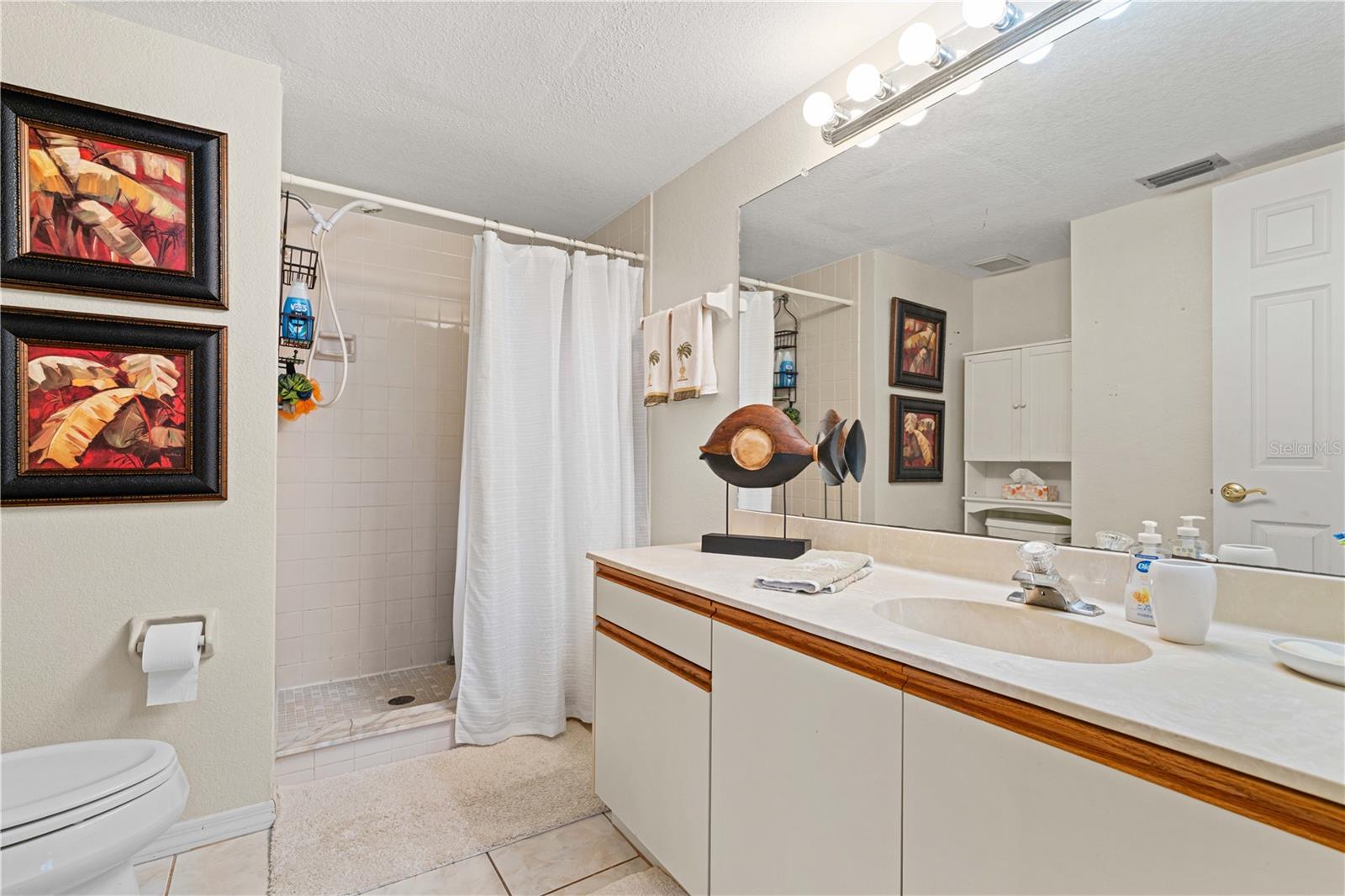 Image 38 of 55 For 273 Coldeway Drive D10