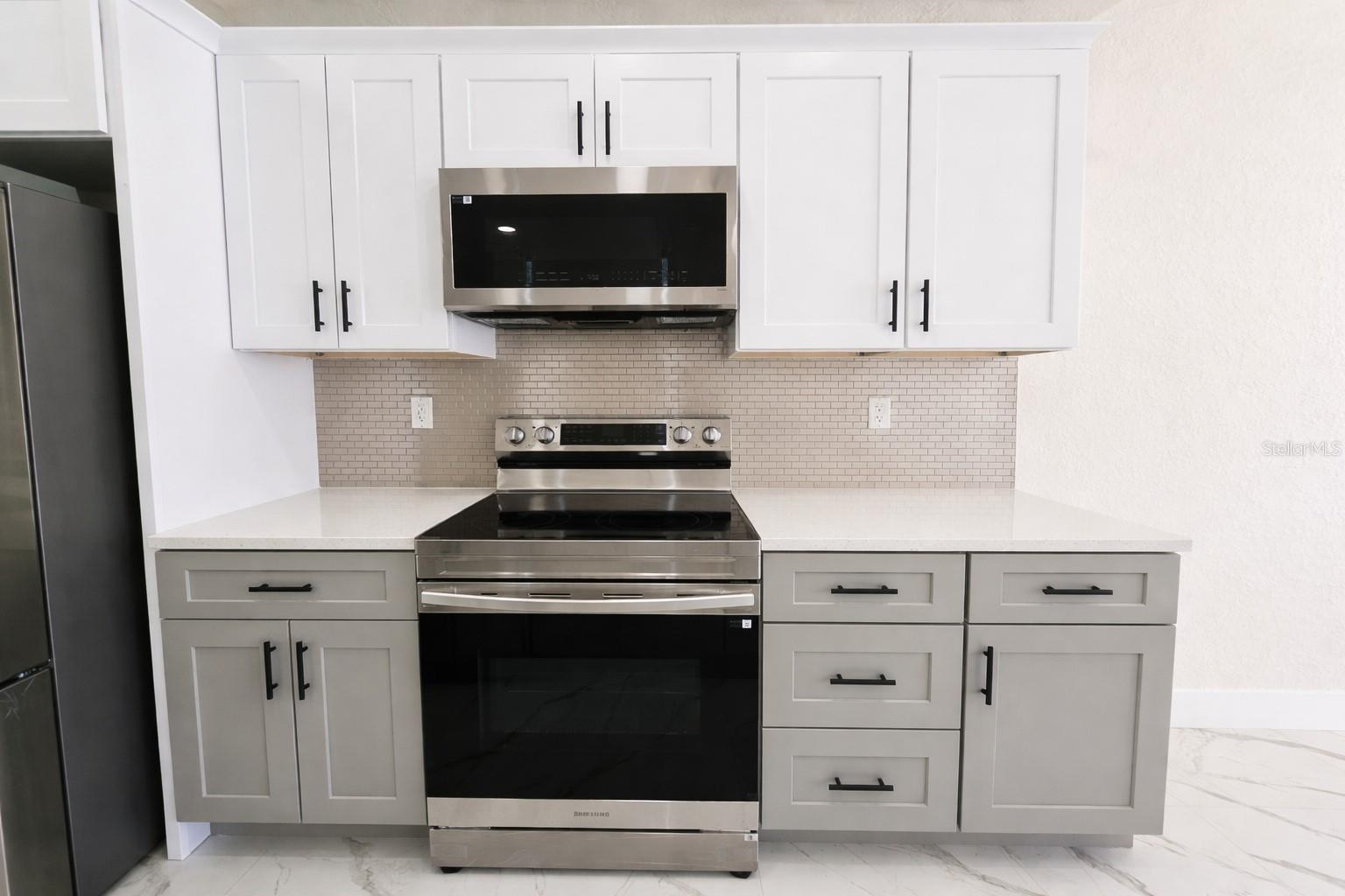Image 5 of 40 For 4820-4822 24th Street Sw