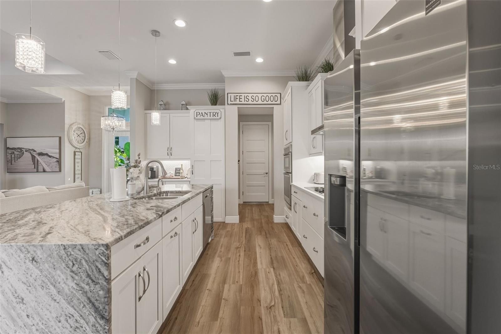 Image 21 of 64 For 8127 Dimstead Street