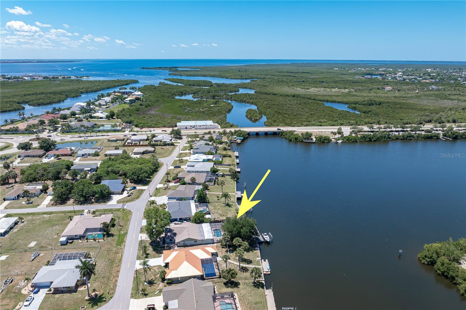 Image 11 of 66 For 174 Spring Lake Boulevard Nw