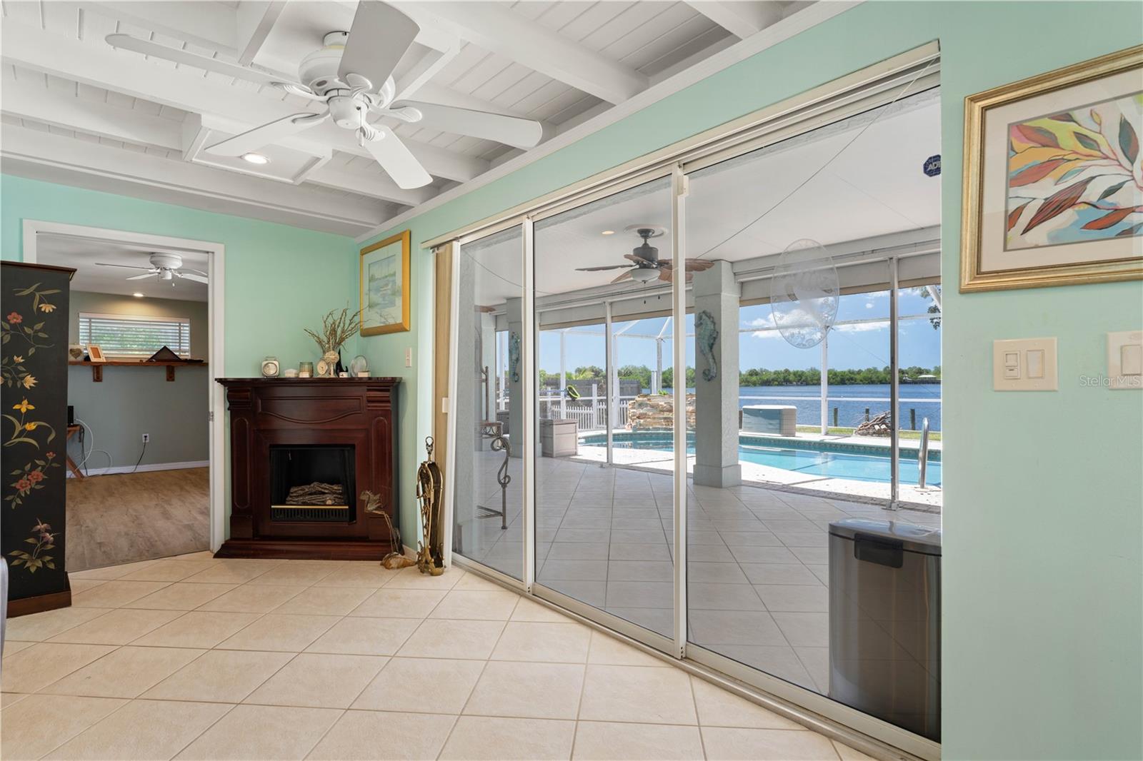 Image 31 of 66 For 174 Spring Lake Boulevard Nw