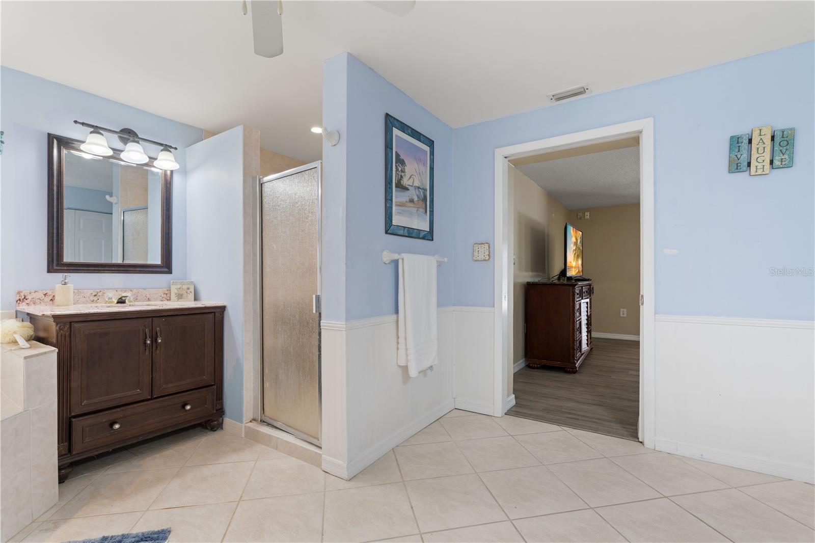 Image 39 of 66 For 174 Spring Lake Boulevard Nw