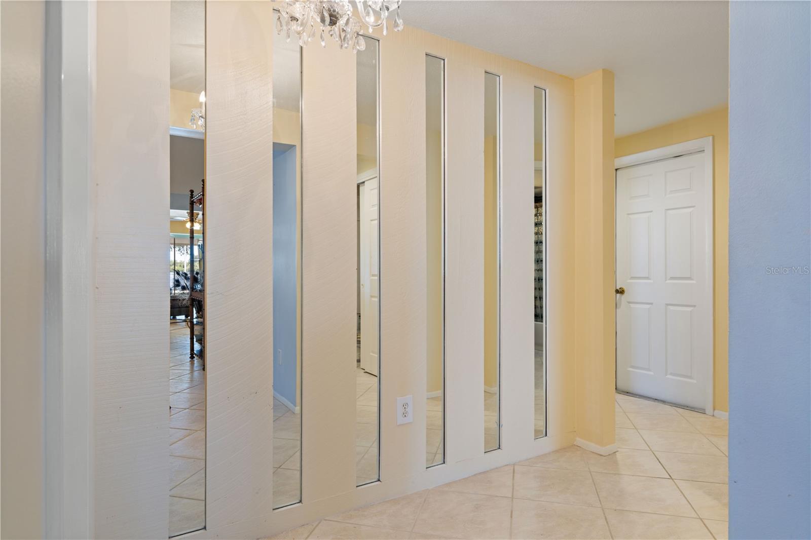 Image 41 of 66 For 174 Spring Lake Boulevard Nw
