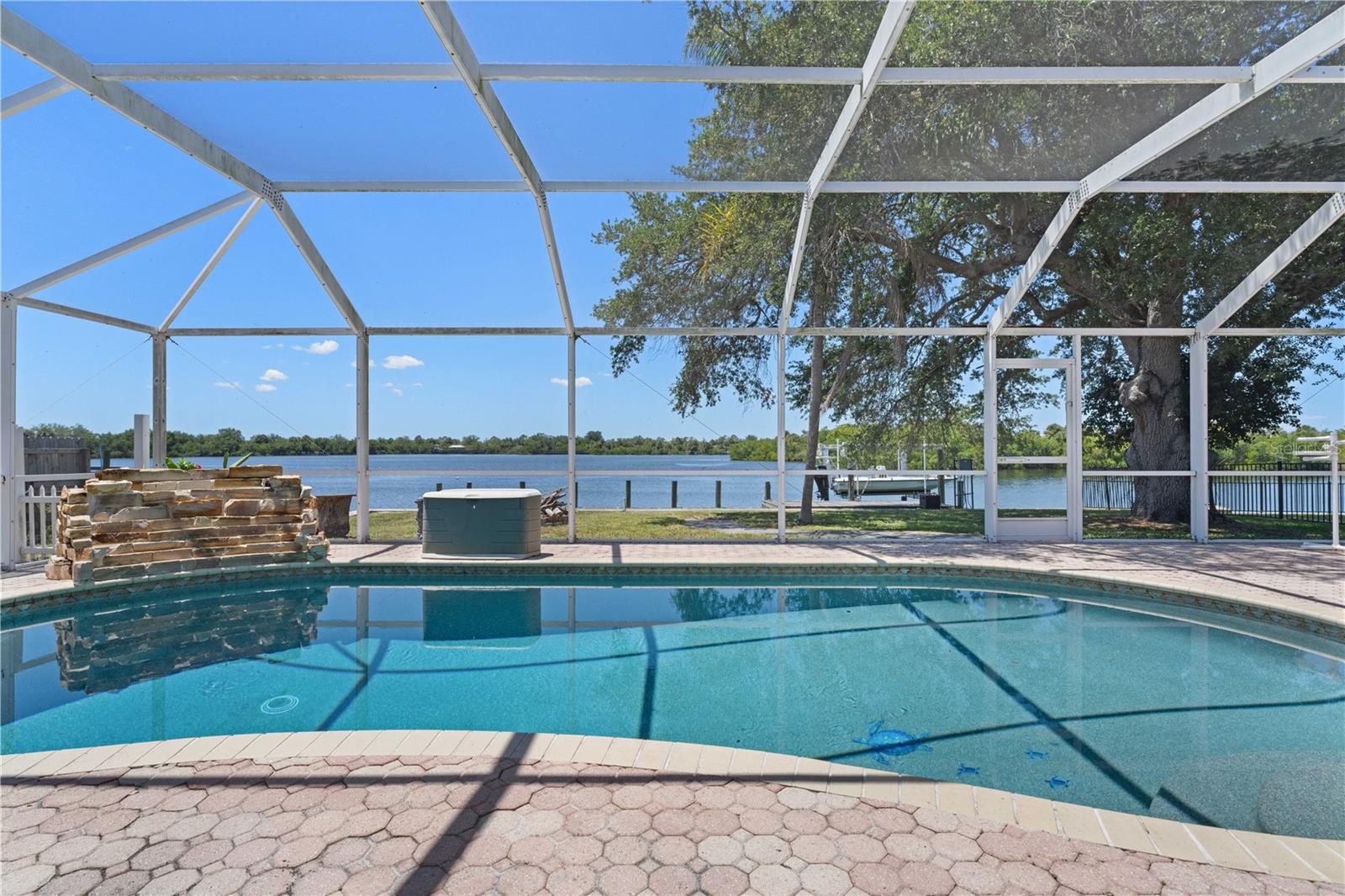 Image 48 of 66 For 174 Spring Lake Boulevard Nw
