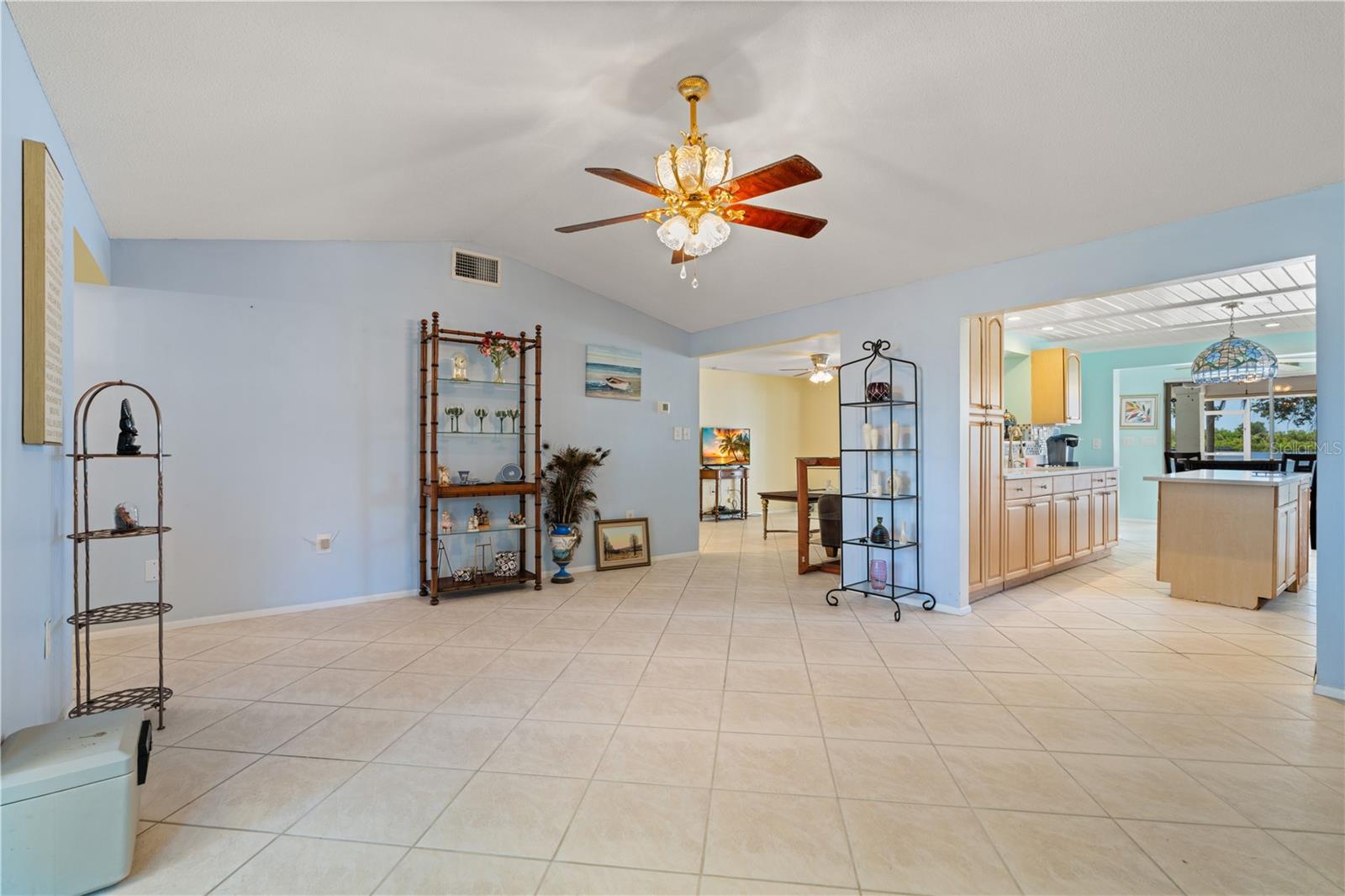 Image 5 of 66 For 174 Spring Lake Boulevard Nw