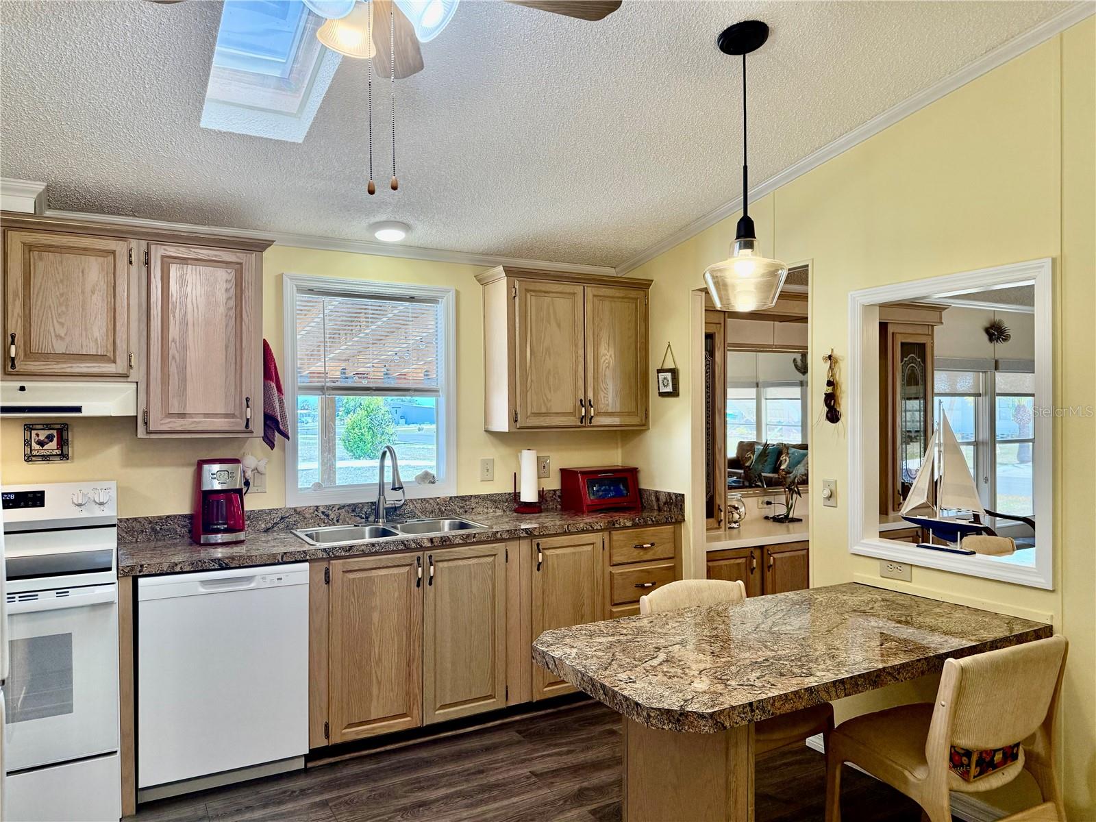 Image 7 of 32 For 1415 Blue Heron Drive