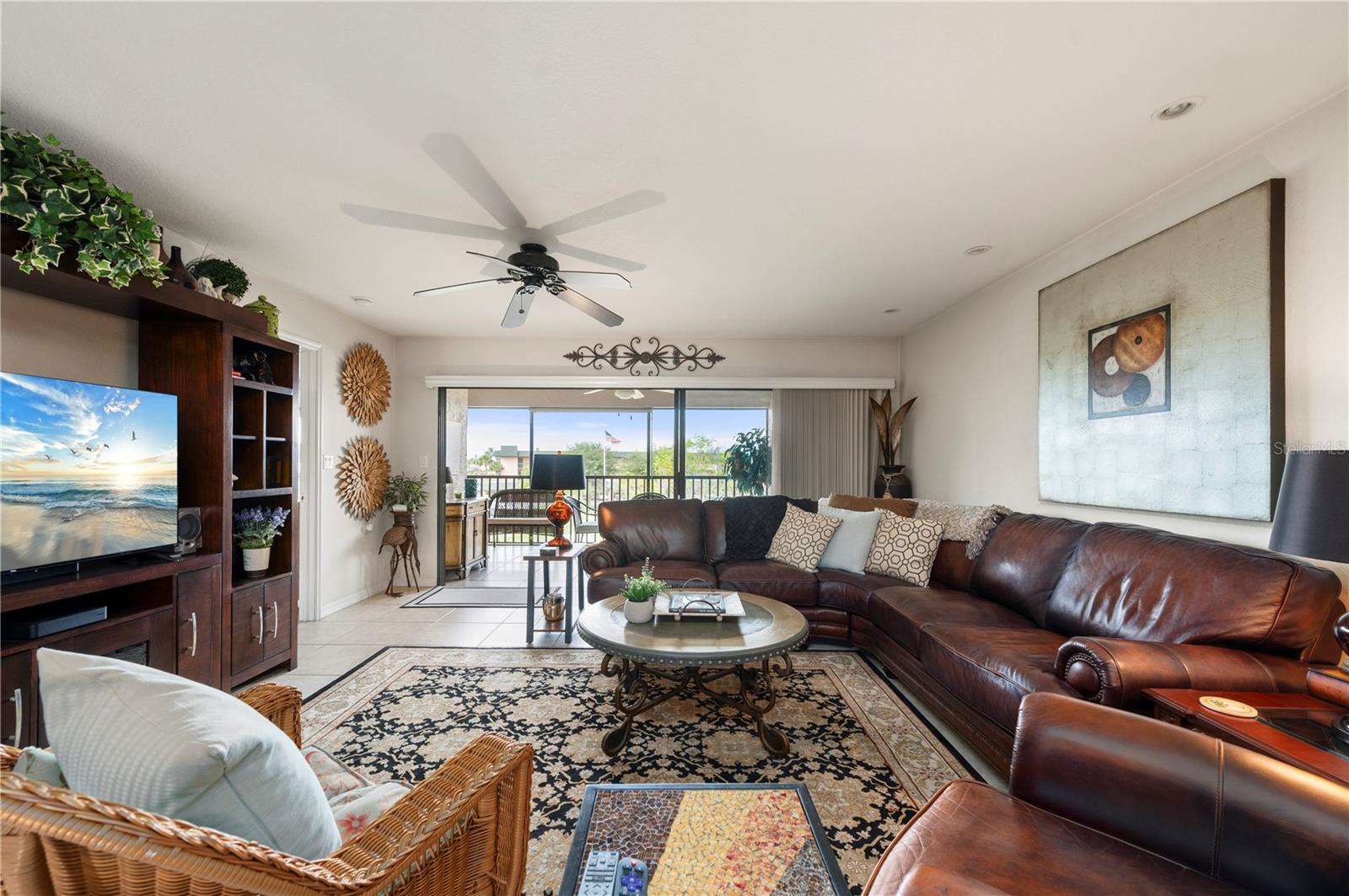 Image 18 of 49 For 601 Shreve Street 62c