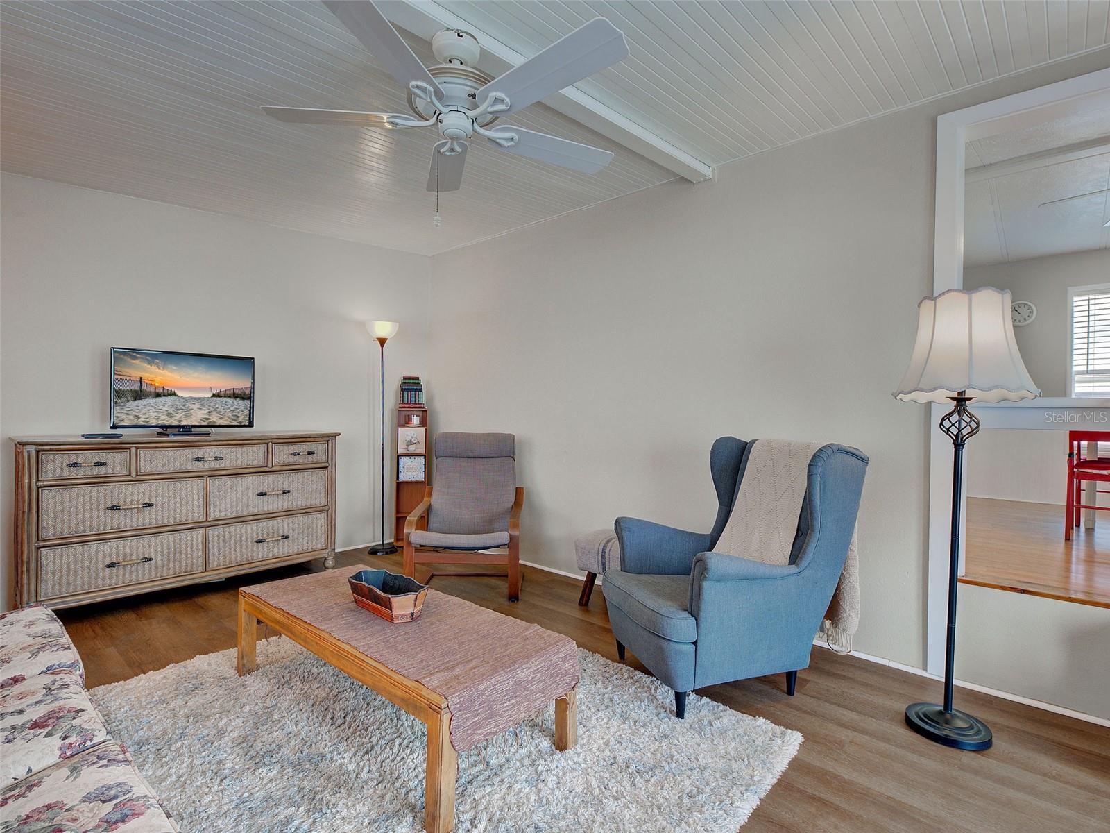 Image 10 of 70 For 1475 Flamingo Drive 286