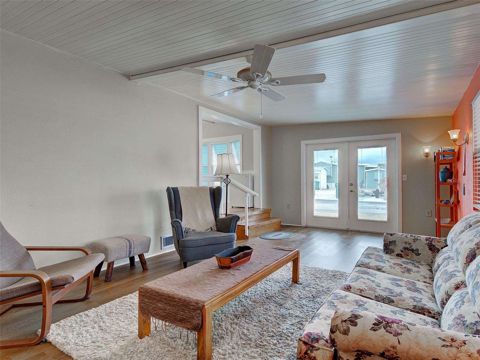 Image 8 of 70 For 1475 Flamingo Drive 286