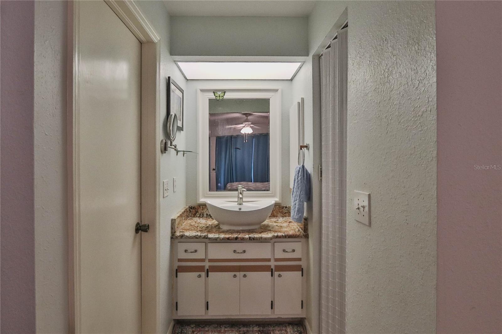 Image 20 of 30 For 24540 Harborview Road A3