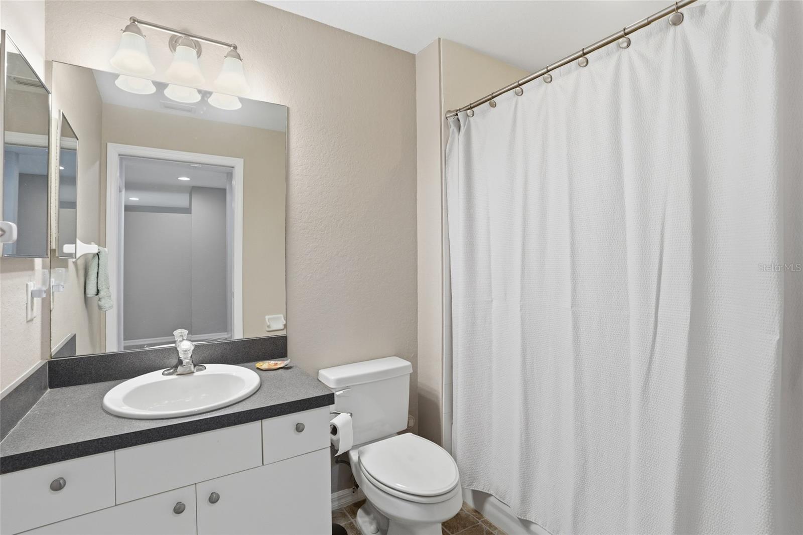 Image 17 of 26 For 1479 San Cristobal Avenue 2101