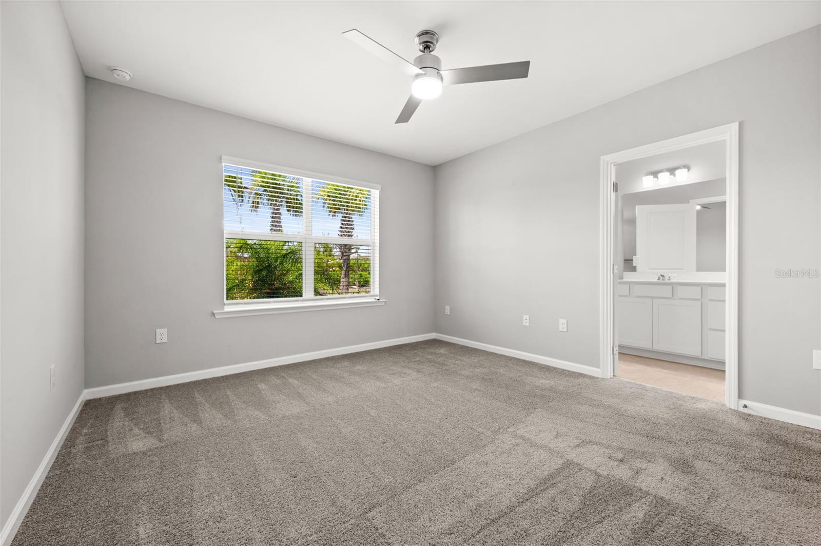 Image 18 of 57 For 44201 Kelly Drive