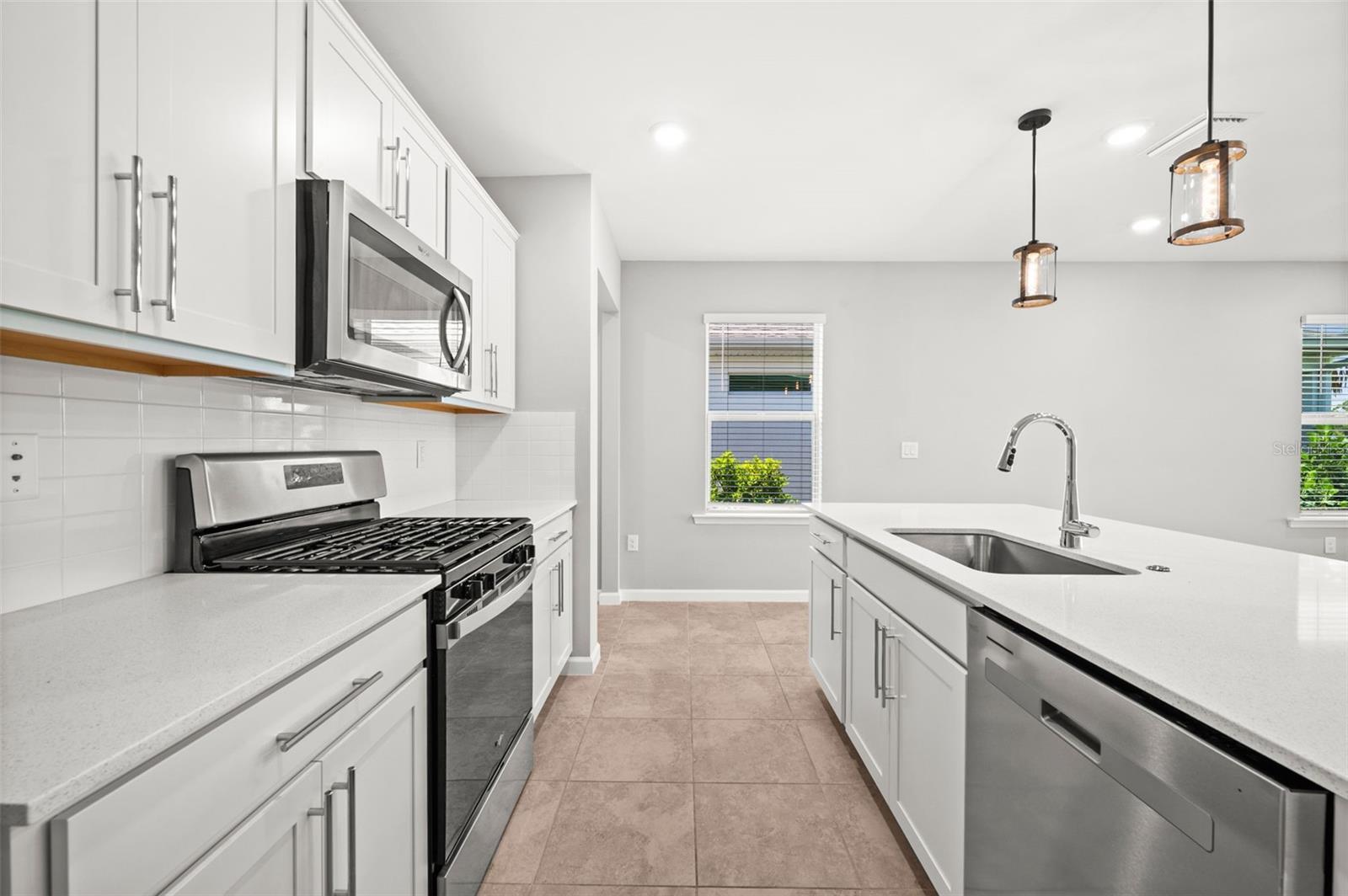 Image 6 of 57 For 44201 Kelly Drive