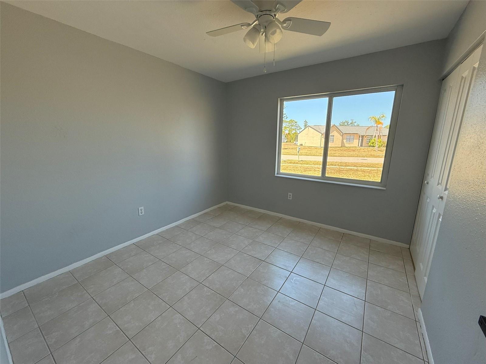 Image 15 of 19 For 3236 Montclair Circle