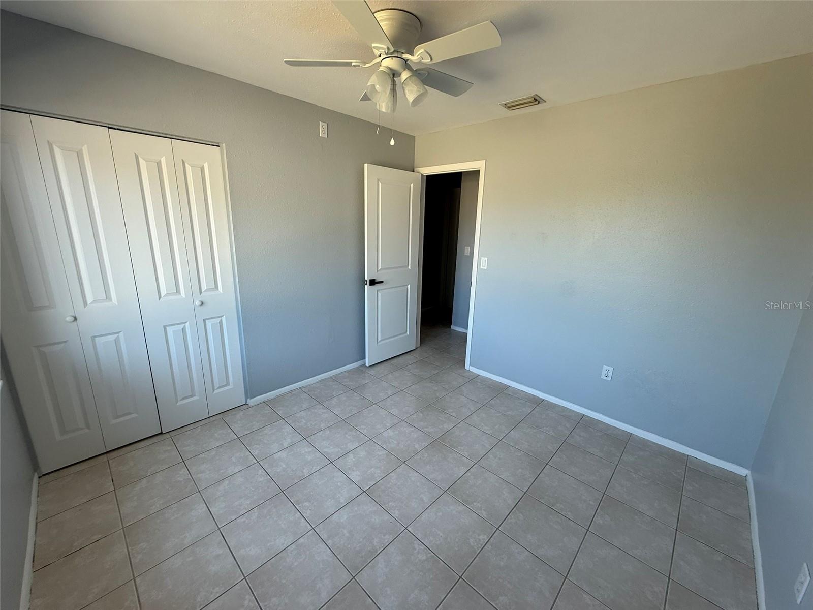 Image 16 of 19 For 3236 Montclair Circle