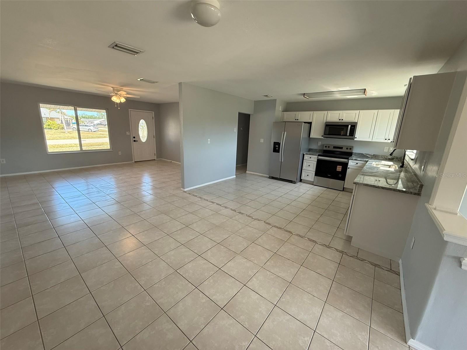 Image 9 of 19 For 3236 Montclair Circle