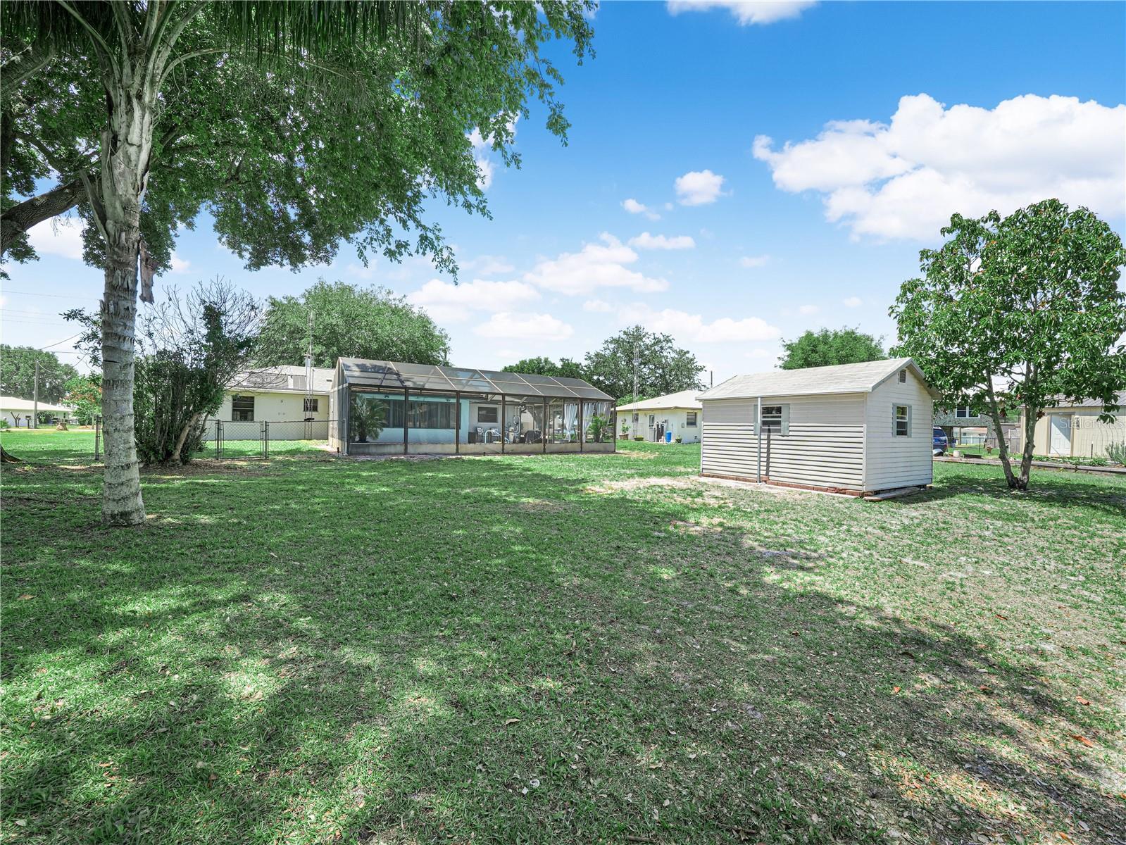 Image 10 of 50 For 1711 Lake Clay Drive
