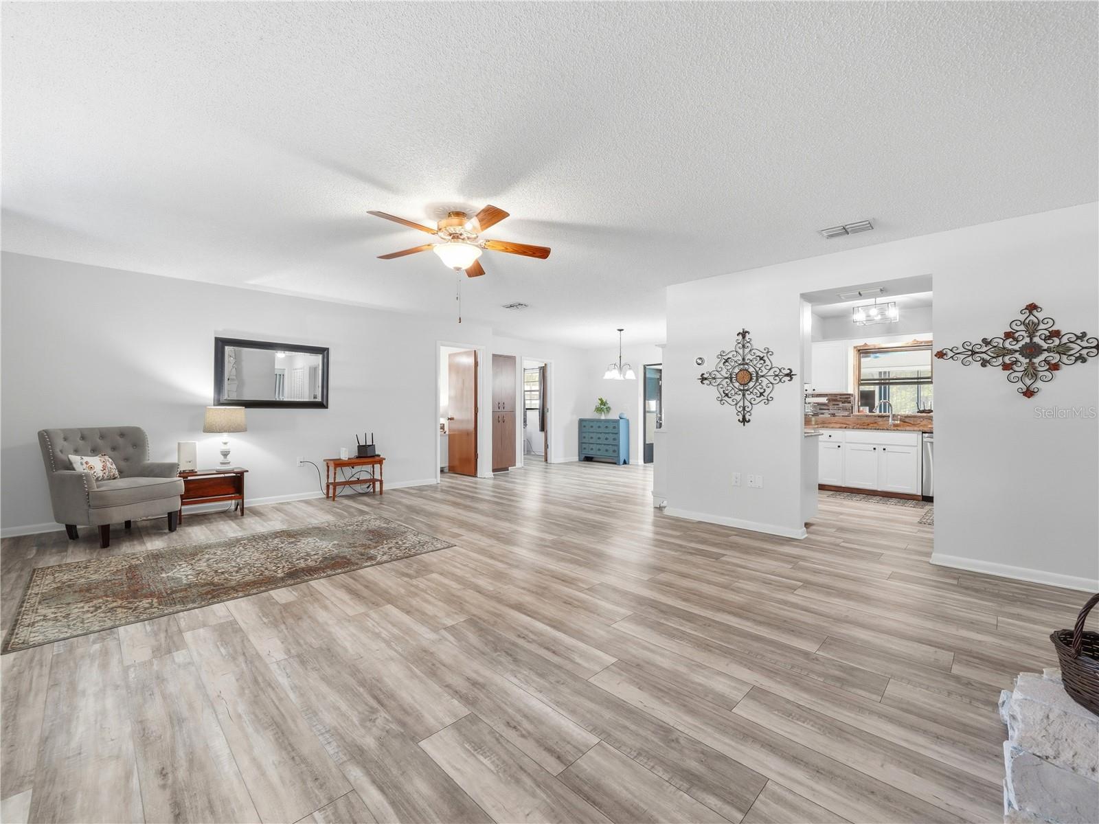 Image 31 of 50 For 1711 Lake Clay Drive