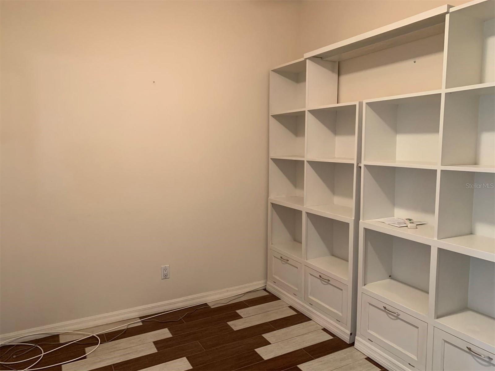 Image 10 of 15 For 2274 Boxwood Street