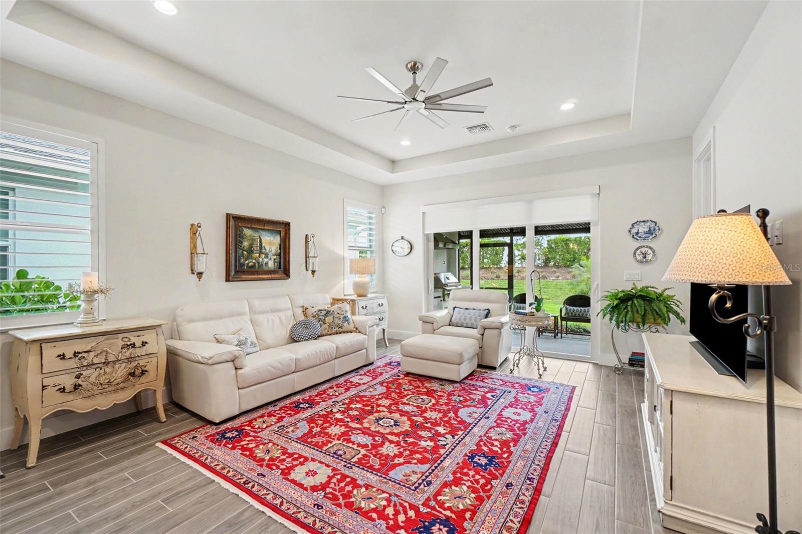 Image 11 of 81 For 44356 Panther Drive