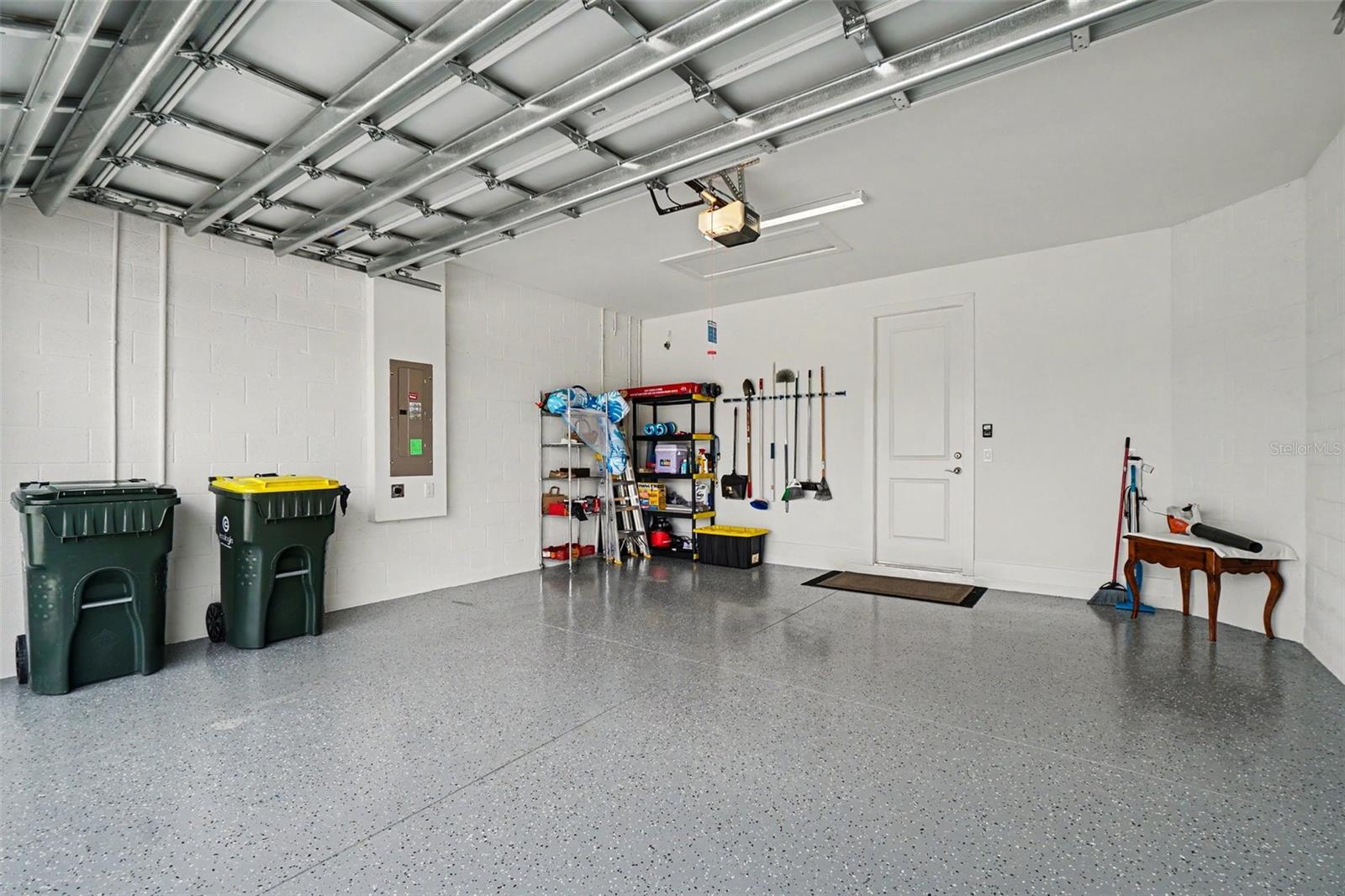 Image 23 of 81 For 44356 Panther Drive