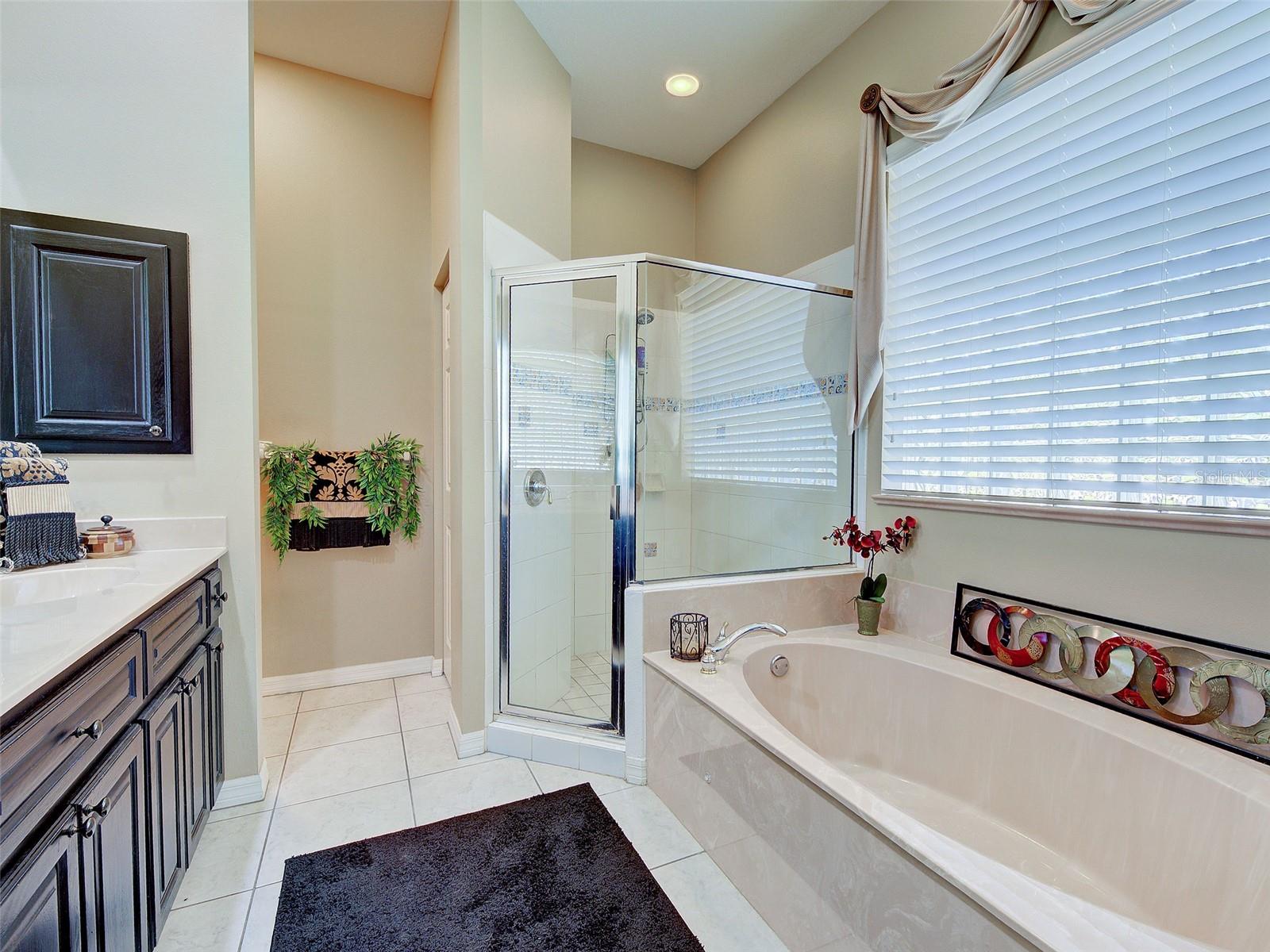 Image 42 of 78 For 3950 Pepper Lane