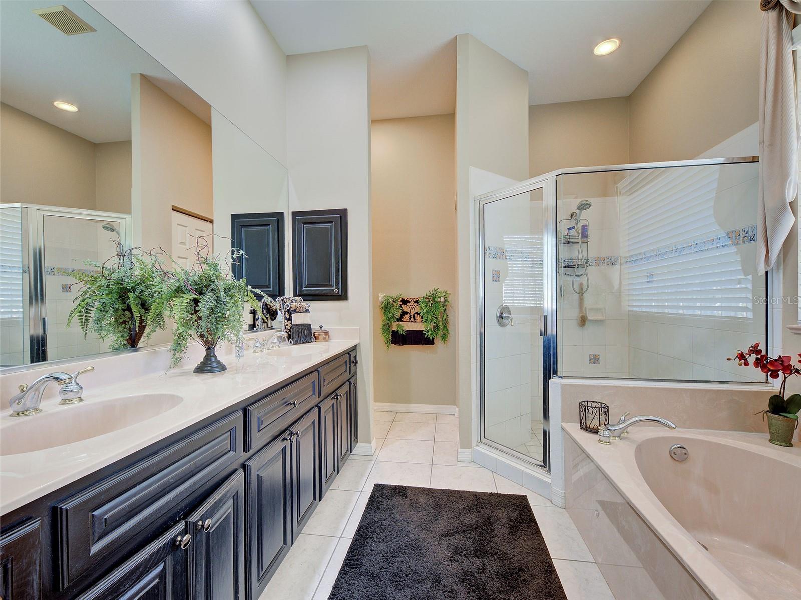 Image 43 of 78 For 3950 Pepper Lane