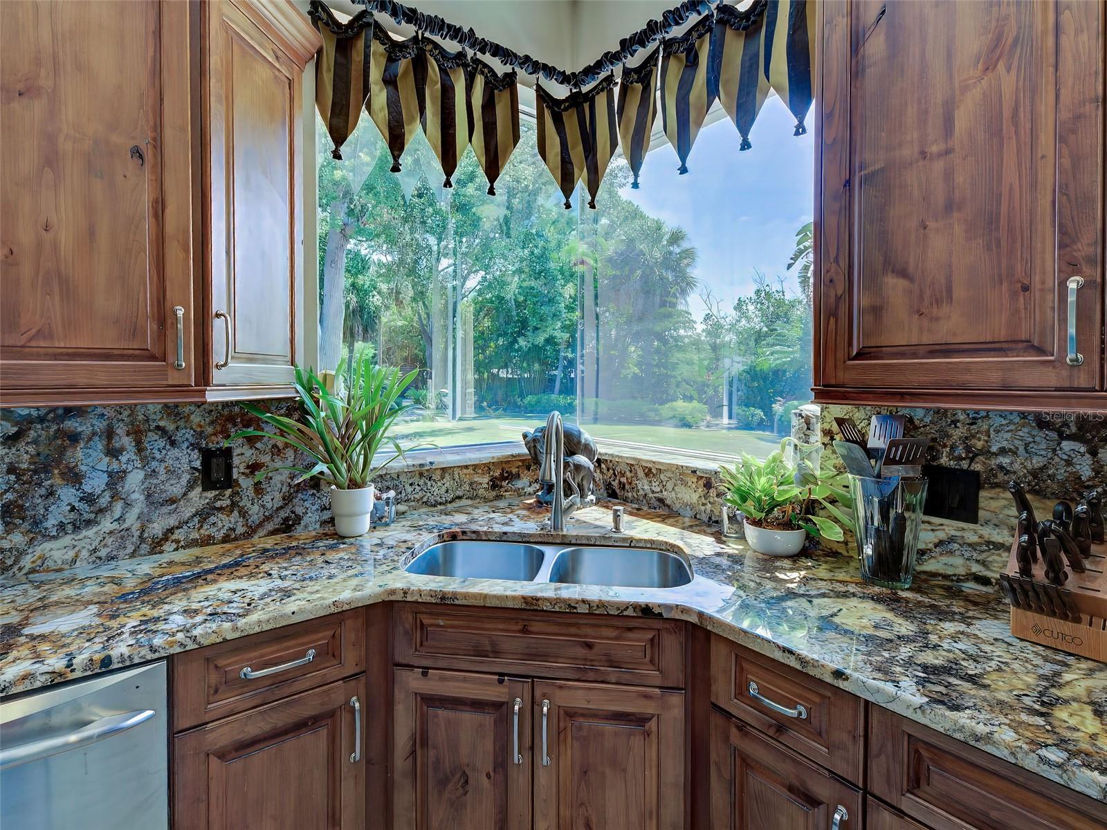 Image 9 of 78 For 3950 Pepper Lane