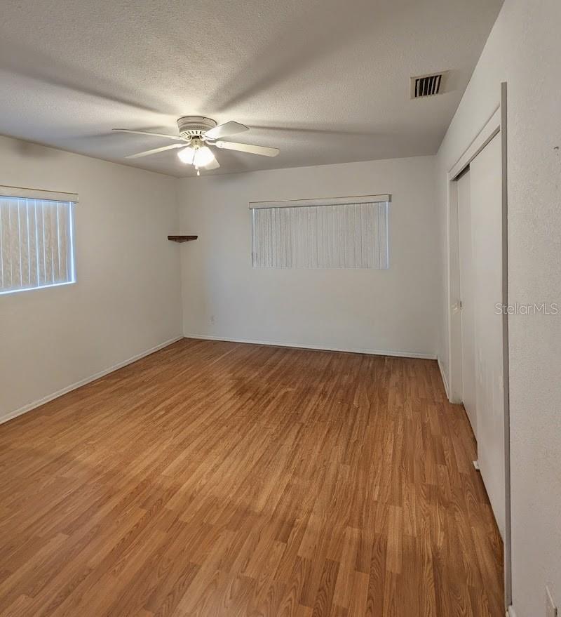 Image 12 of 18 For 27185 Whitman Avenue