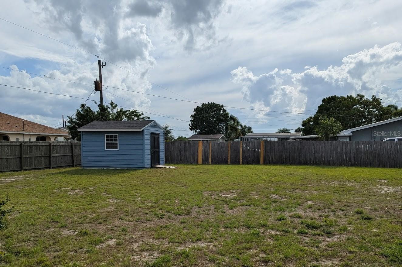 Image 7 of 18 For 27185 Whitman Avenue