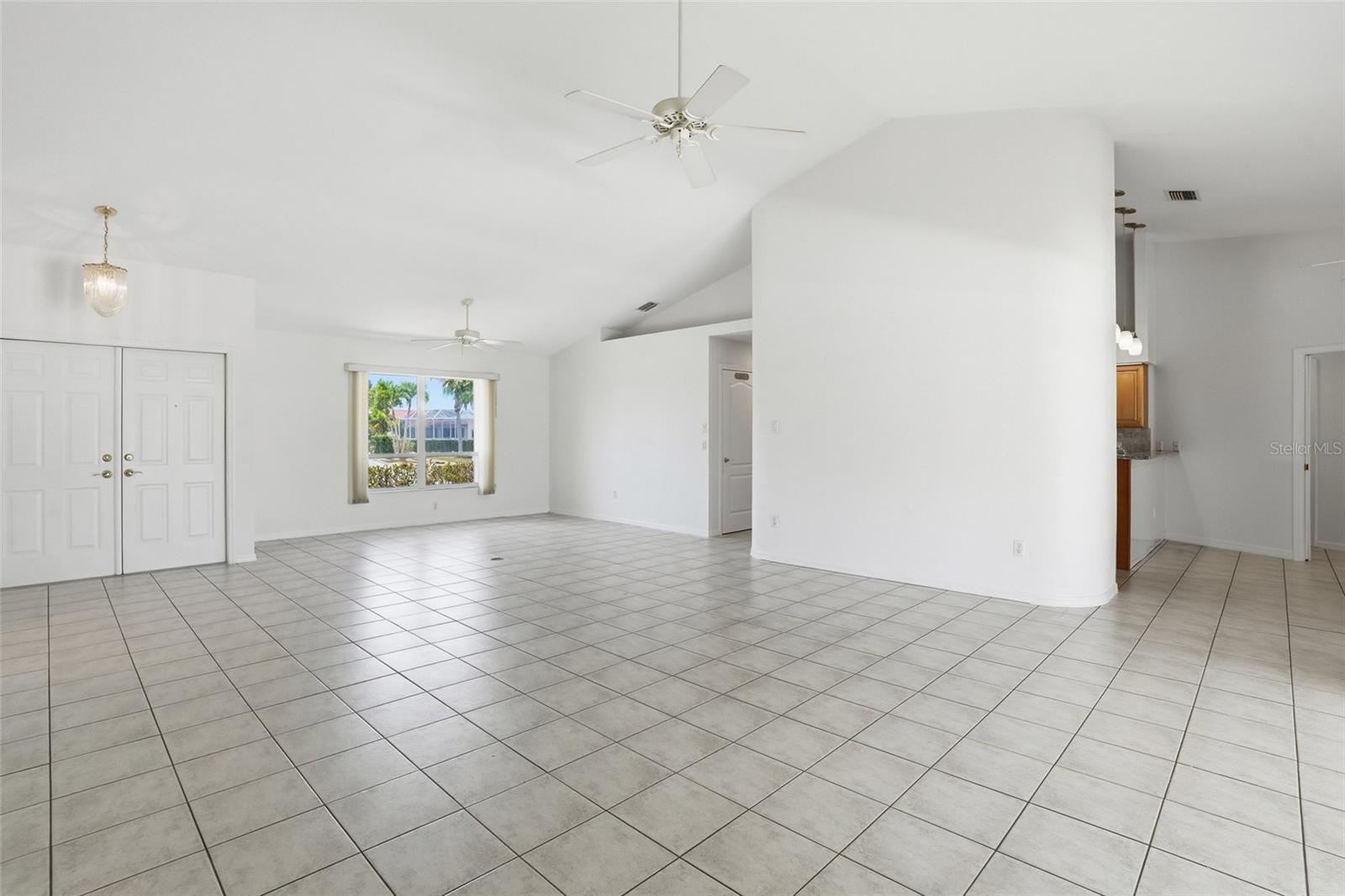 Image 12 of 42 For 1128 Rum Cay Court