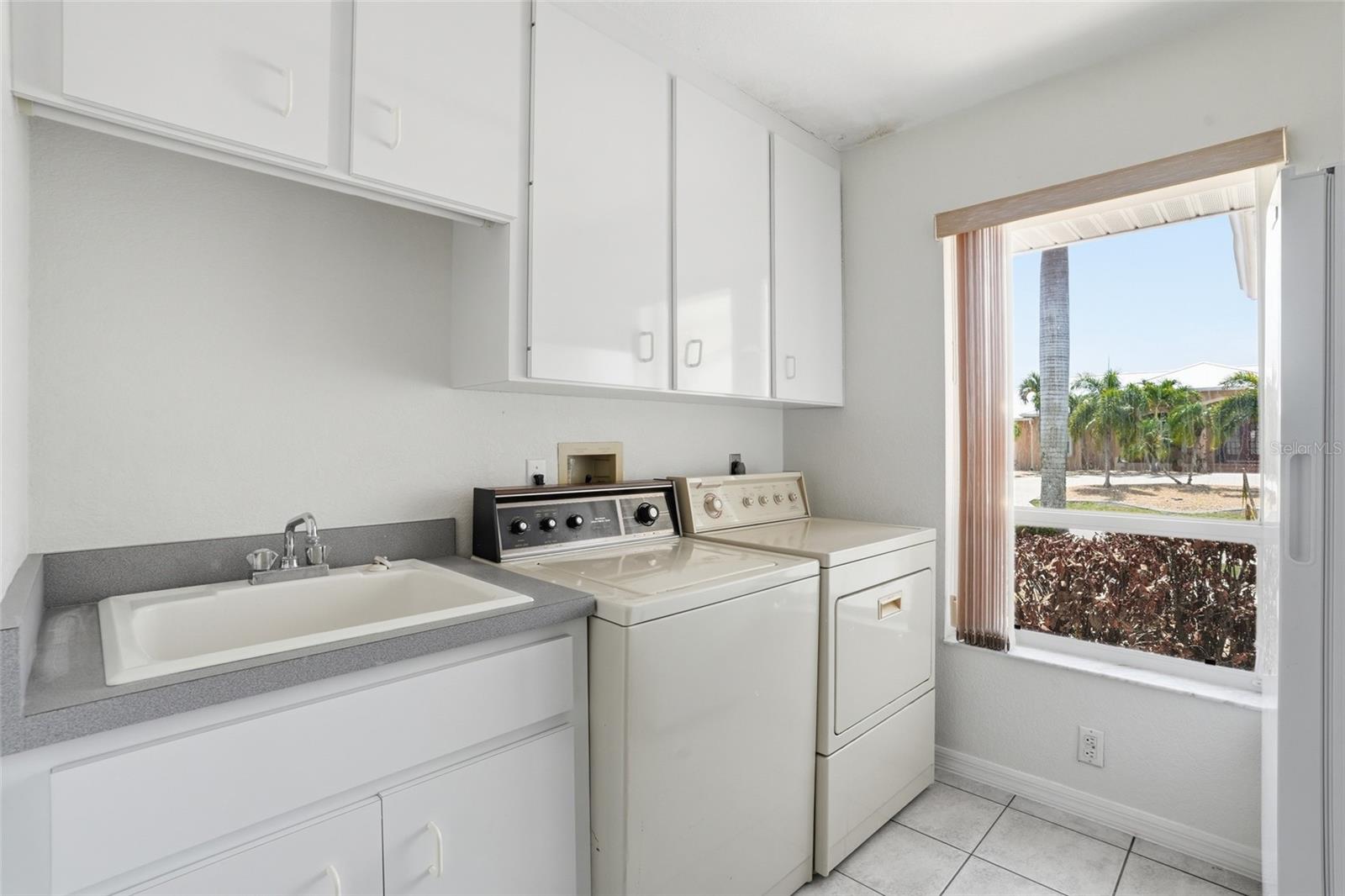 Image 31 of 42 For 1128 Rum Cay Court