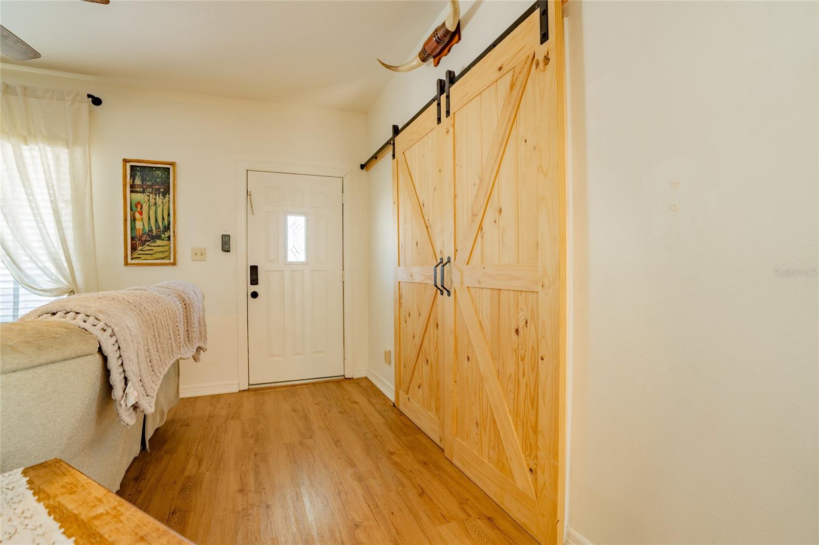 Image 11 of 48 For 928 Groveland Avenue