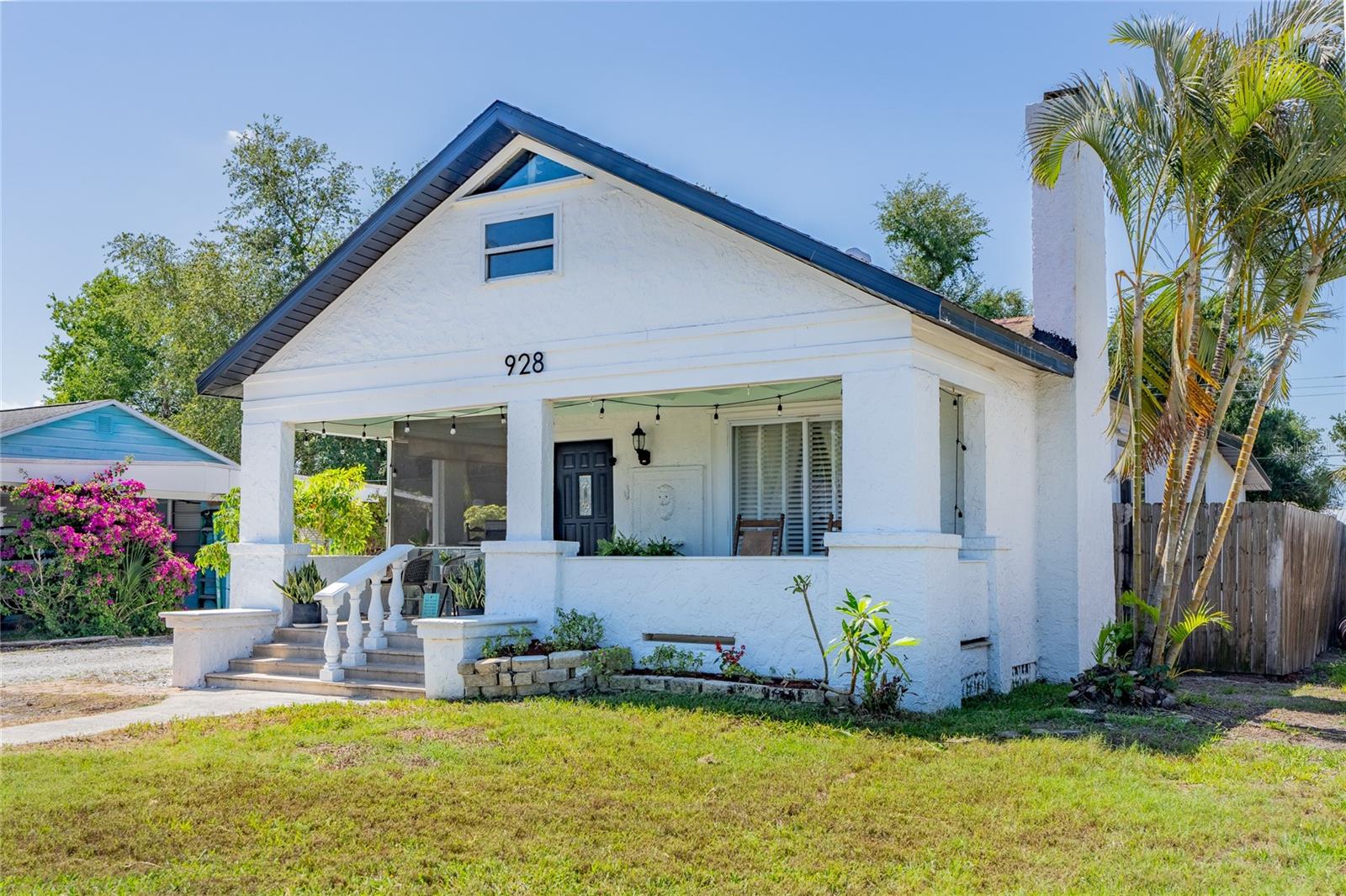 Image 2 of 48 For 928 Groveland Avenue